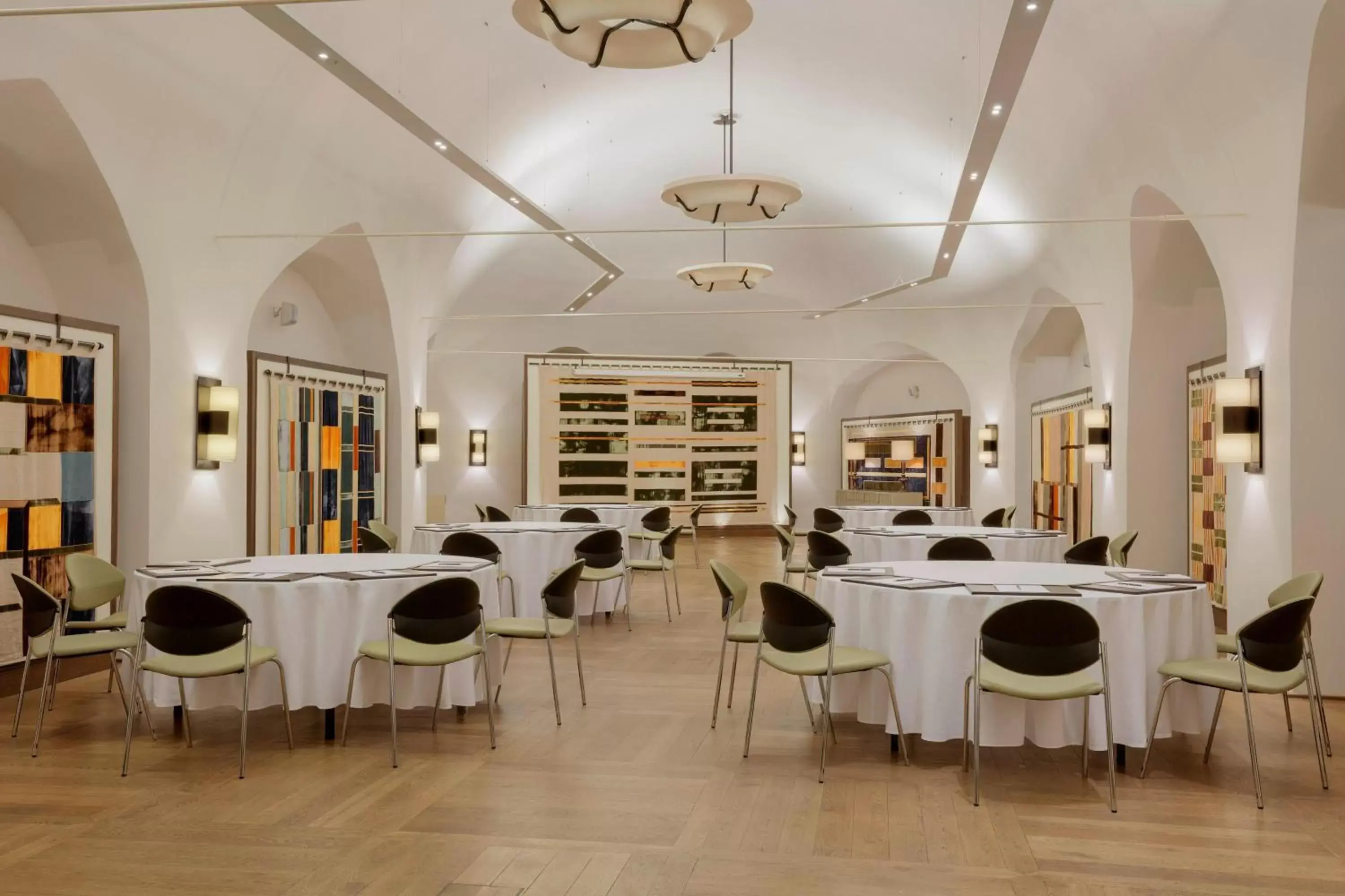 Meeting/conference room, Restaurant/Places to Eat in Augustine, a Luxury Collection Hotel, Prague