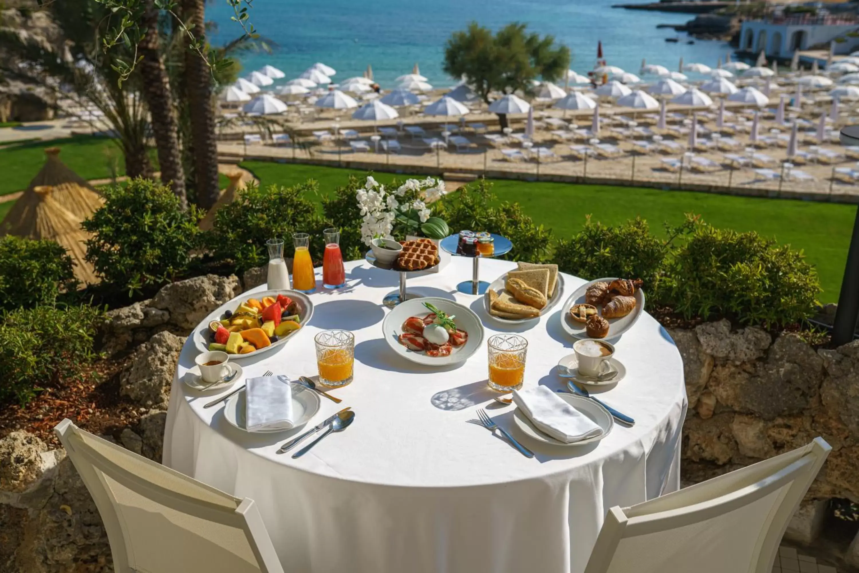 Breakfast in Grotta Palazzese Beach Hotel