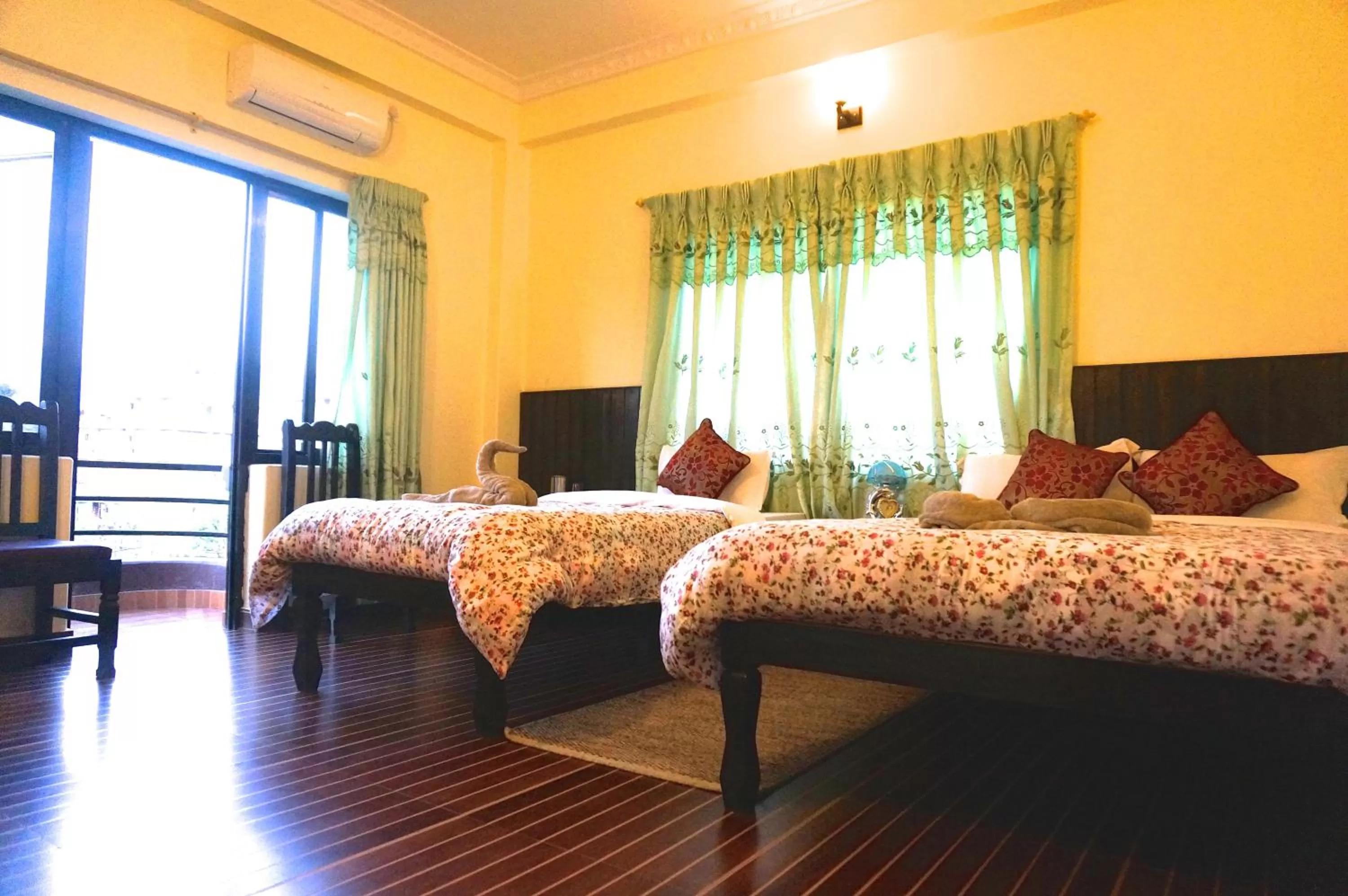 Bedroom, Bed in New Annapurna Guest House