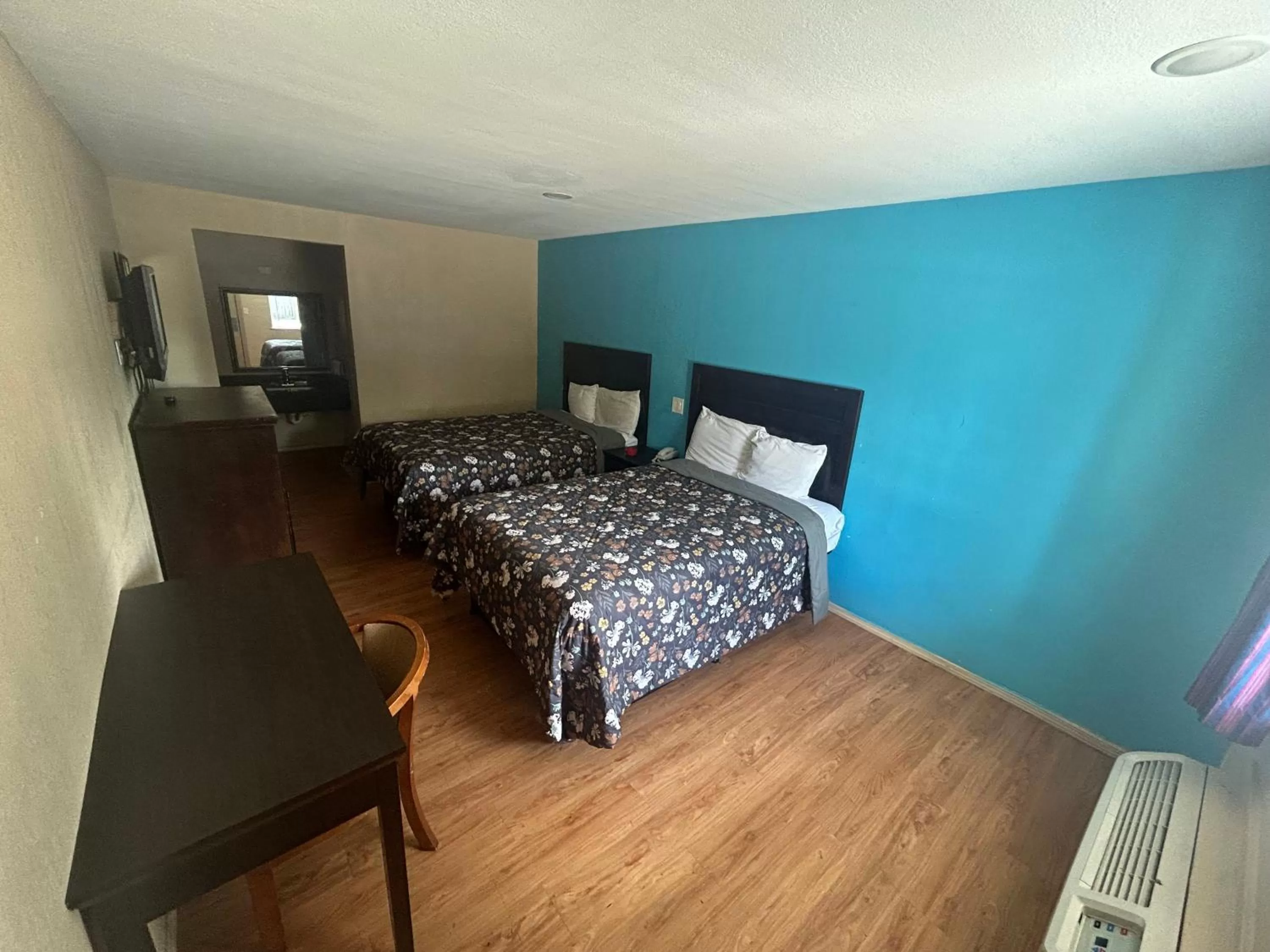 Bedroom in Blue Star inn