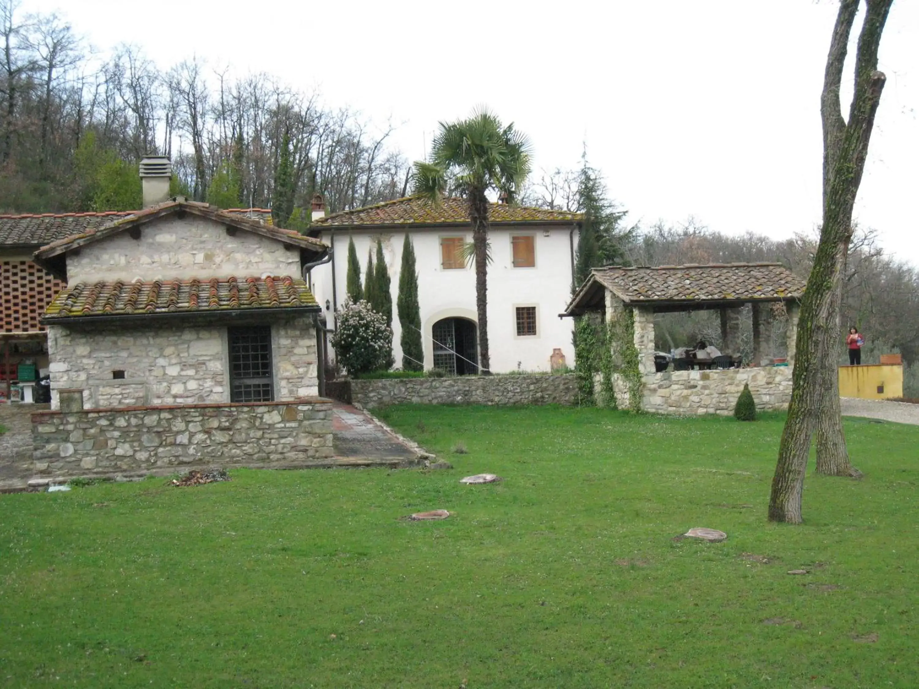 Facade/entrance, Property Building in Casignano