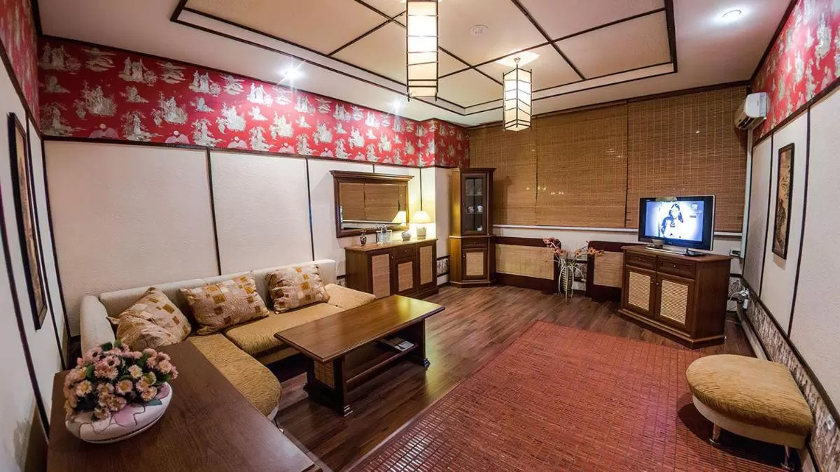 TV and multimedia in Reikartz Dostar Karaganda