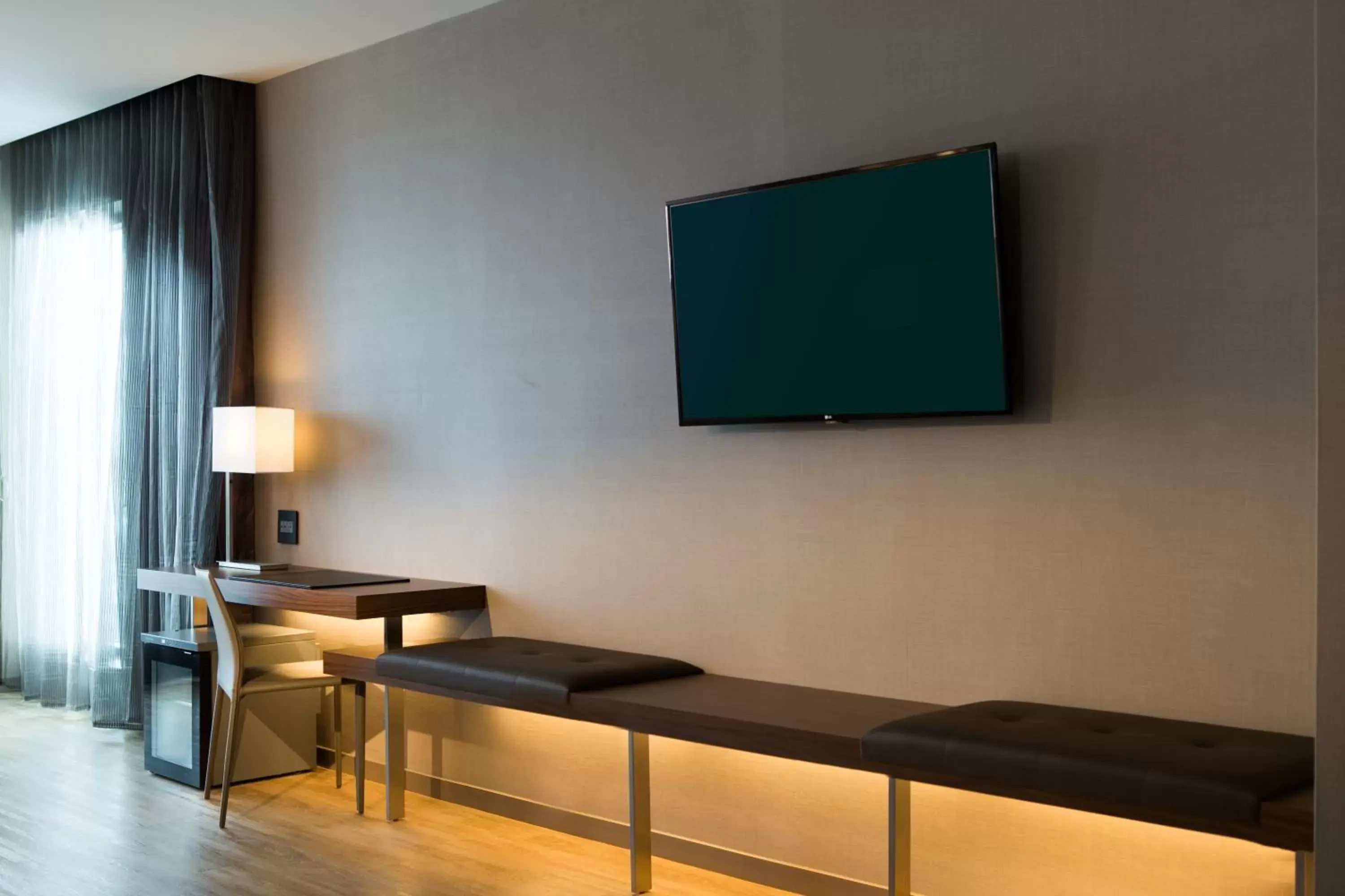 TV and multimedia, TV/Entertainment Center in AC Hotel Cincinnati at Liberty Center