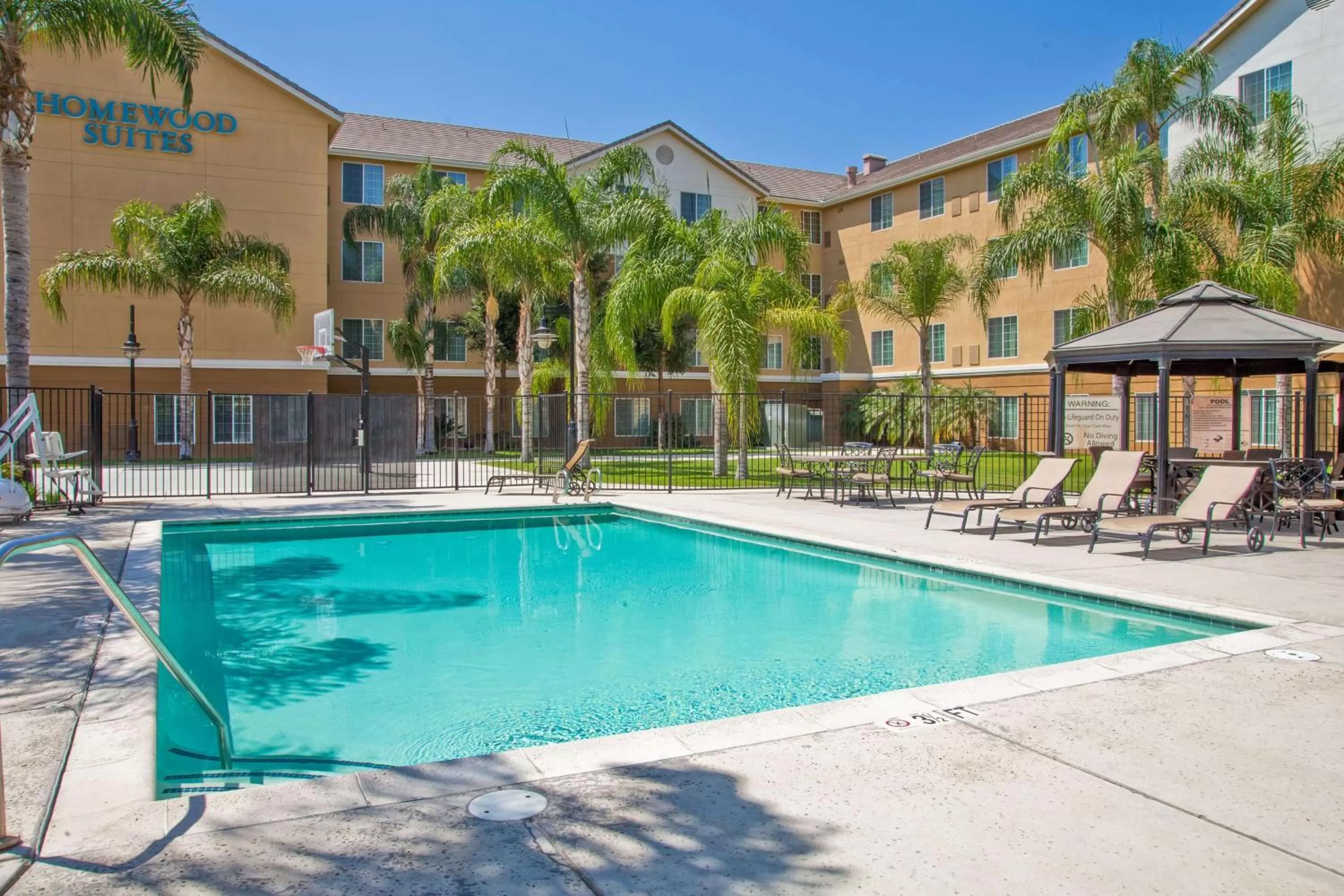 Homewood Suites Bakersfield