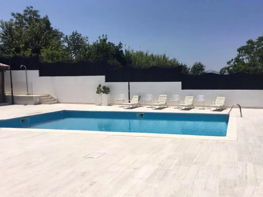 Swimming Pool in Villa vicino Napoli
