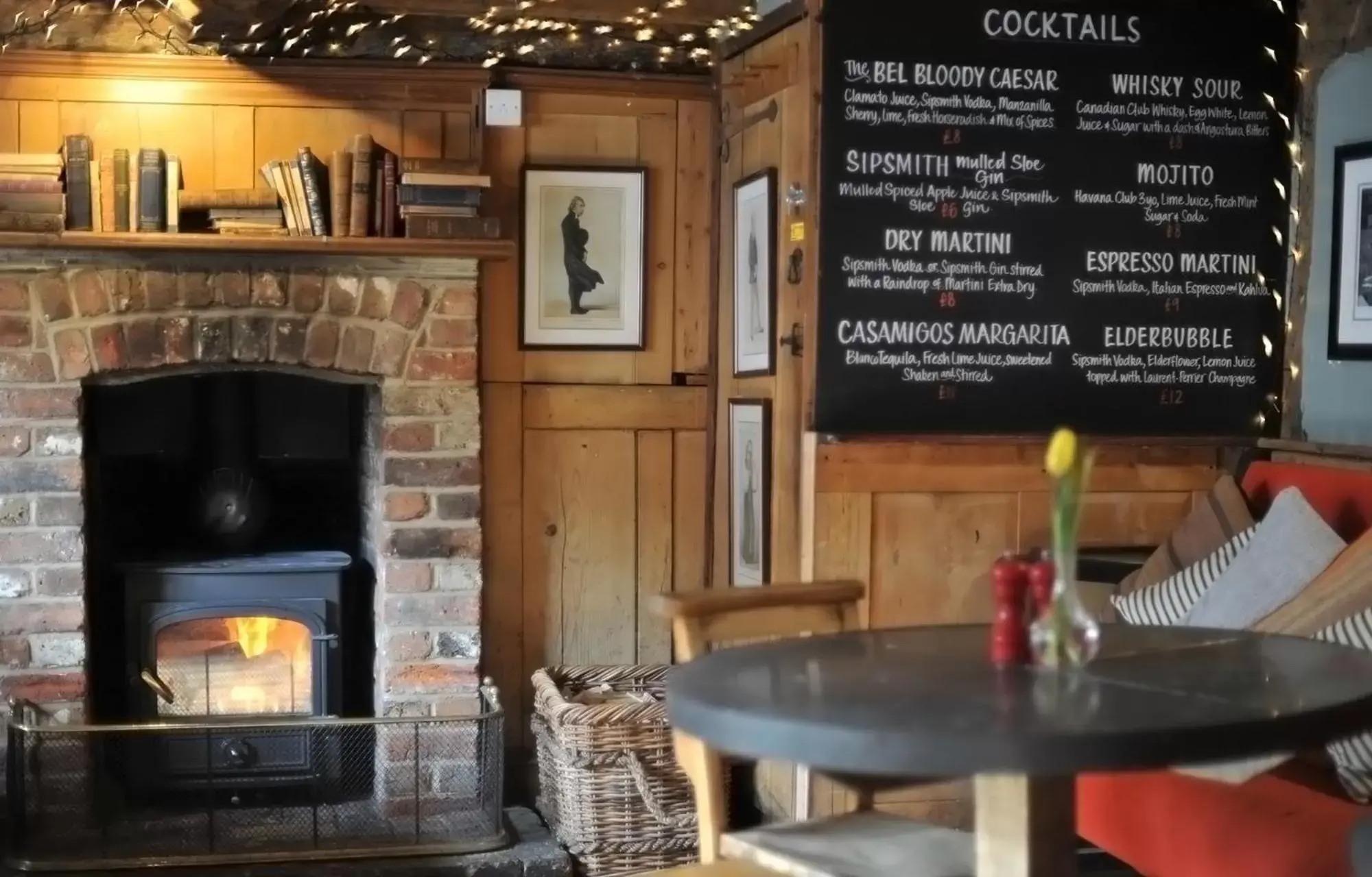 Lounge or bar in Bel and The Dragon-Cookham