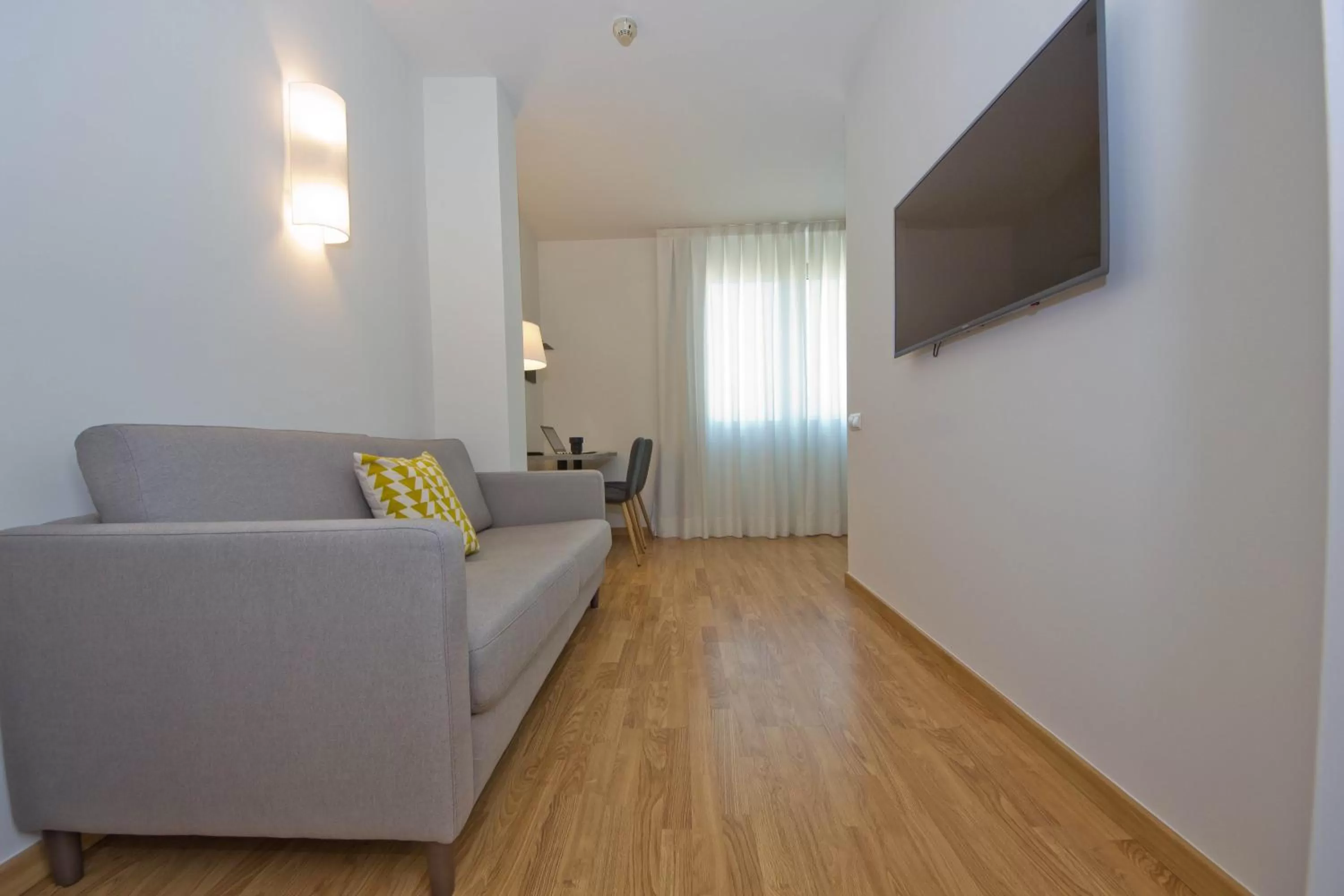 Living room in Aparthotel Atenea Valles