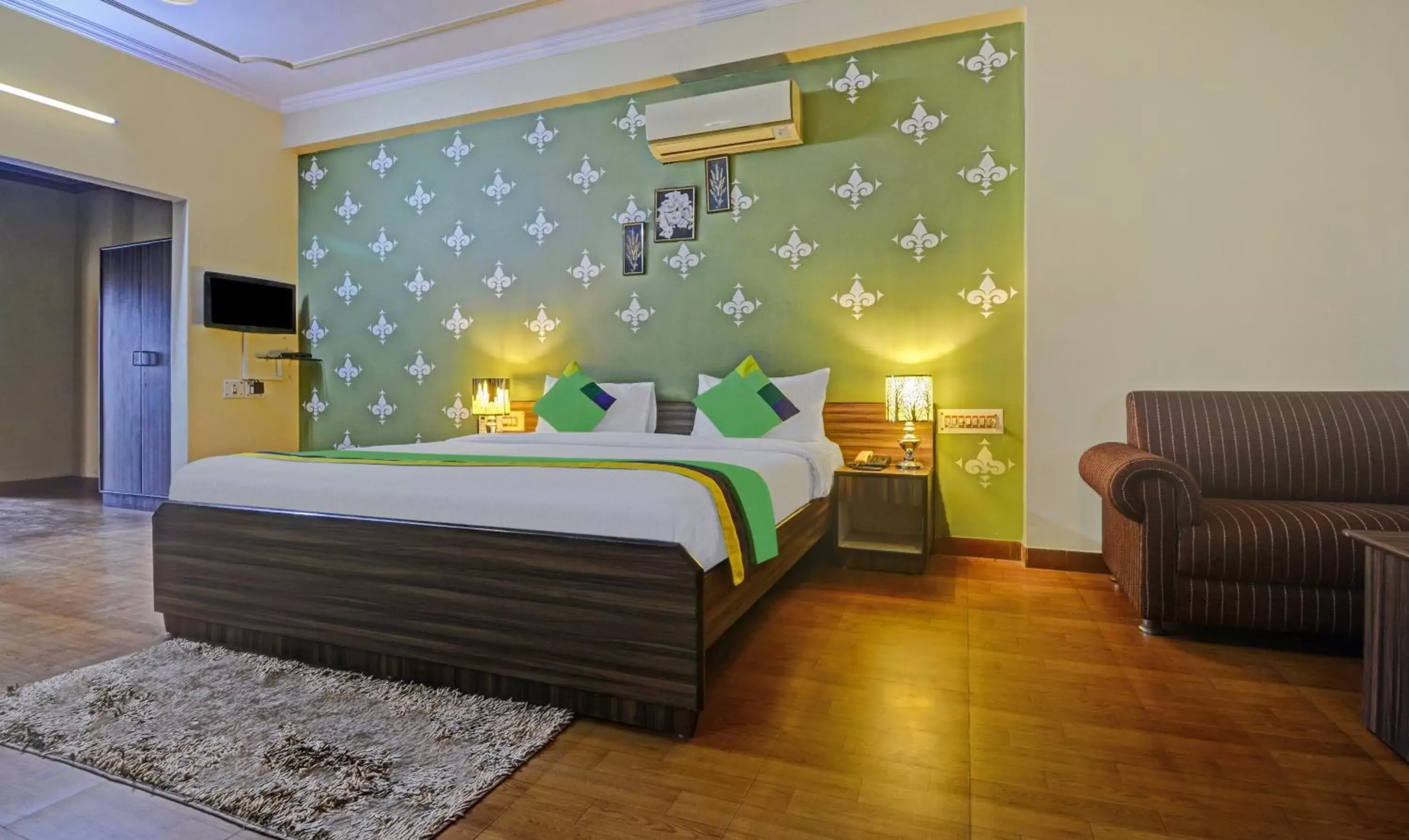 Bedroom, Bed in Treebo New Rockwell Vivek Vihar Bedroom, Bed in Treebo New Rockwell Vivek Vihar