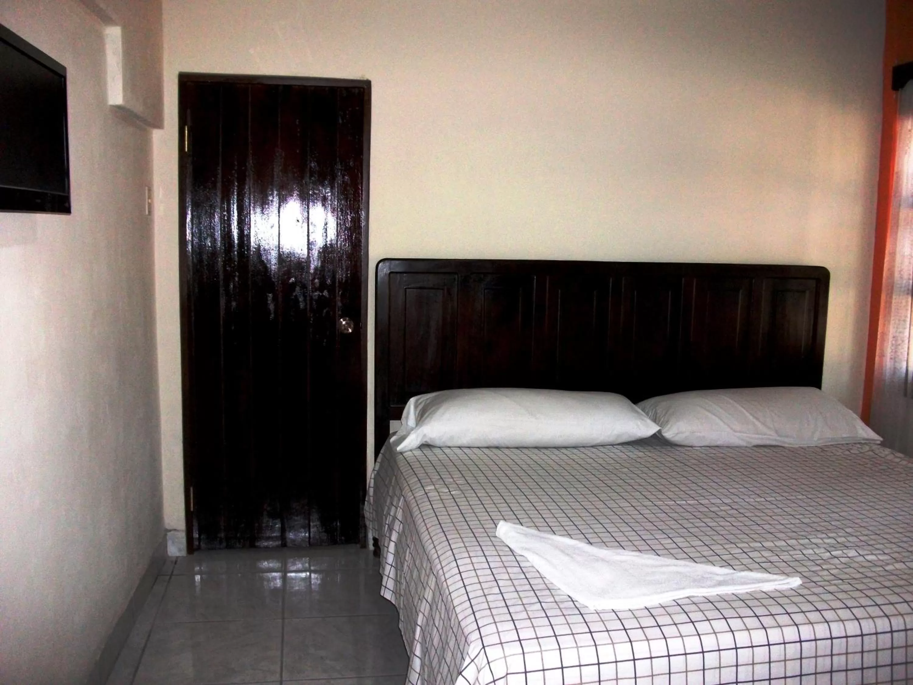 Double Room - single occupancy in Hotel & Hostal Yaxkin Copan