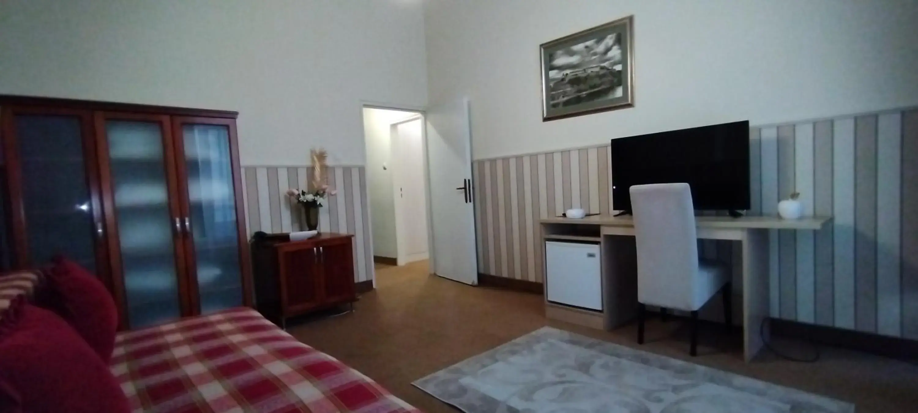 Living room, TV/Entertainment Center in Hotel Vojvodina