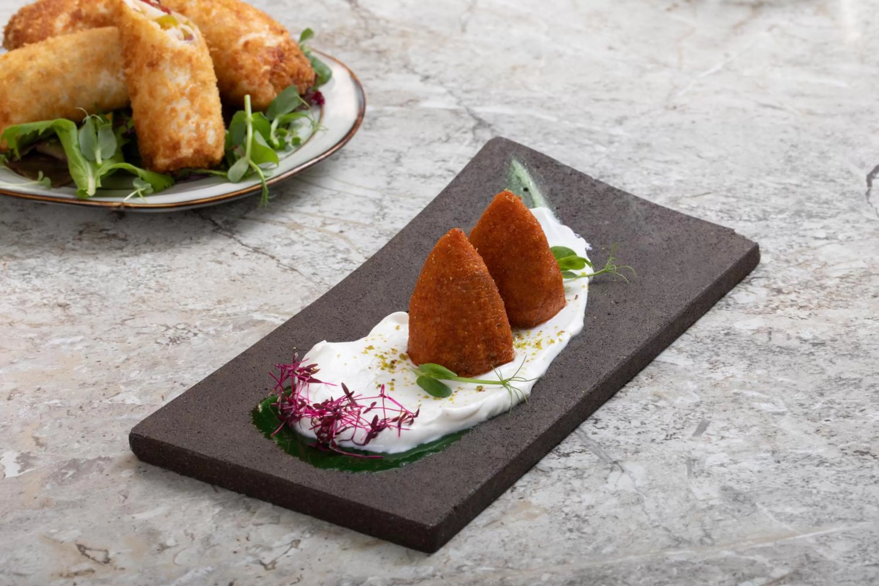 Food and drinks in Mula Hotel