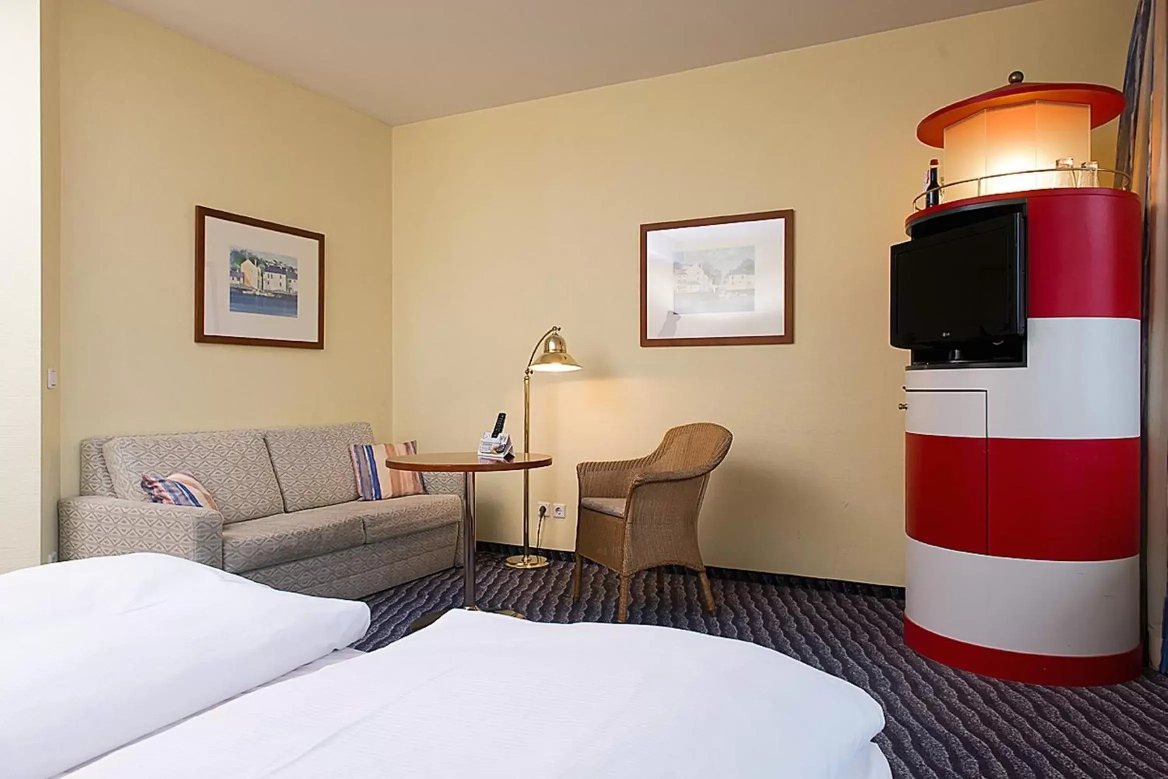 Photo of the whole room, Bed in Wyndham Stralsund HanseDom Photo of the whole room, Bed in Wyndham Stralsund HanseDom