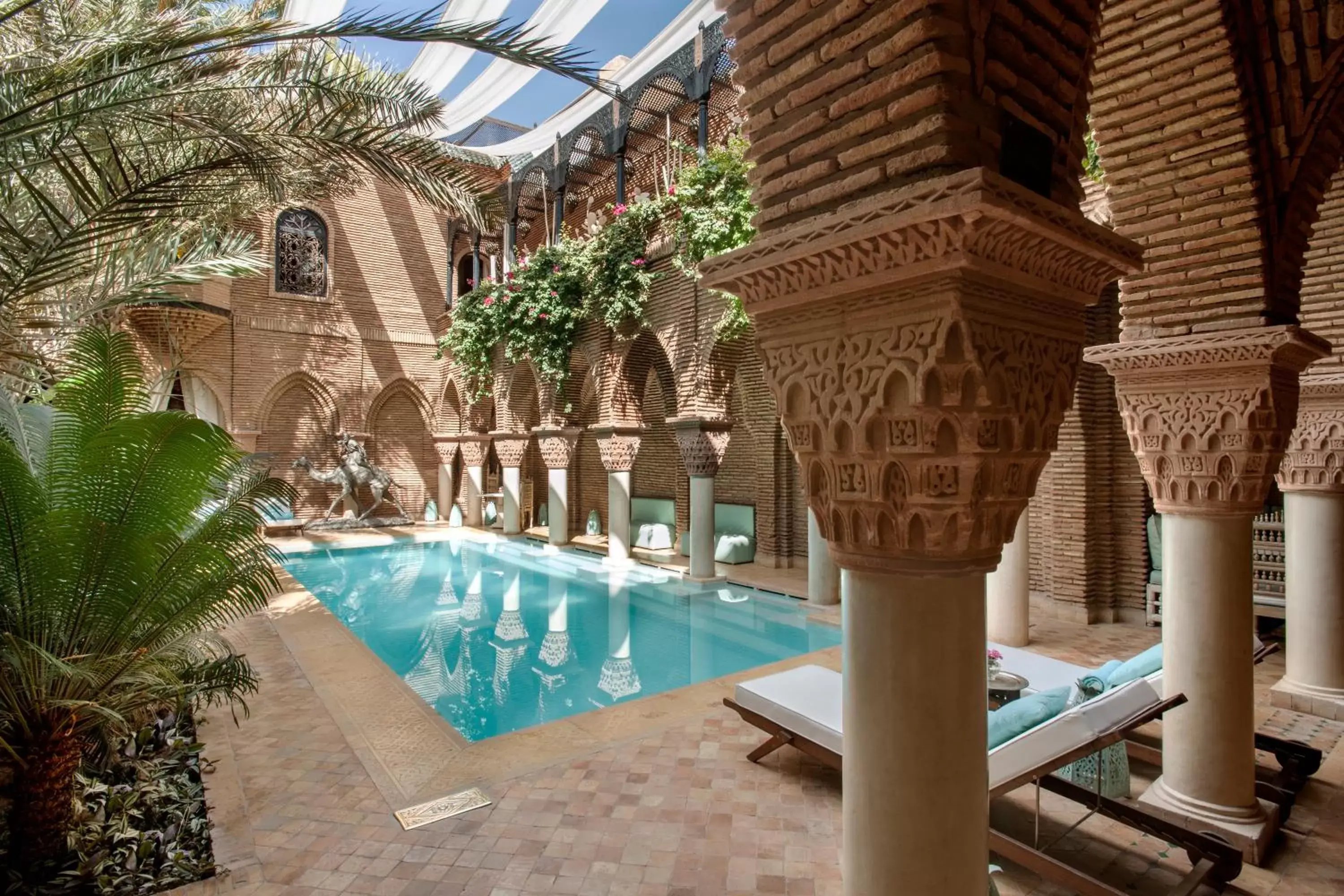 Swimming pool in La Sultana Marrakech