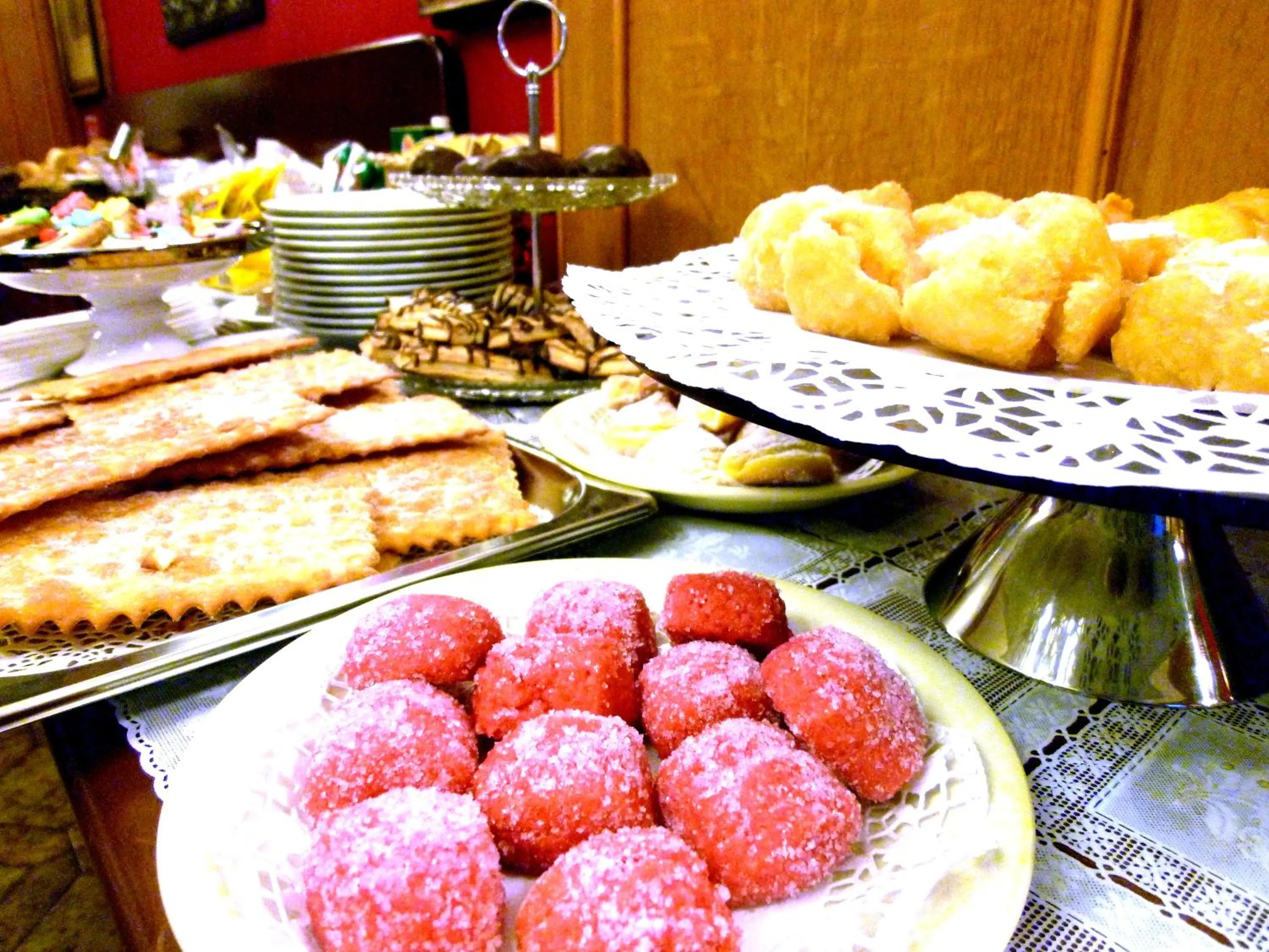 Buffet breakfast in Hotel Città Dei Mille