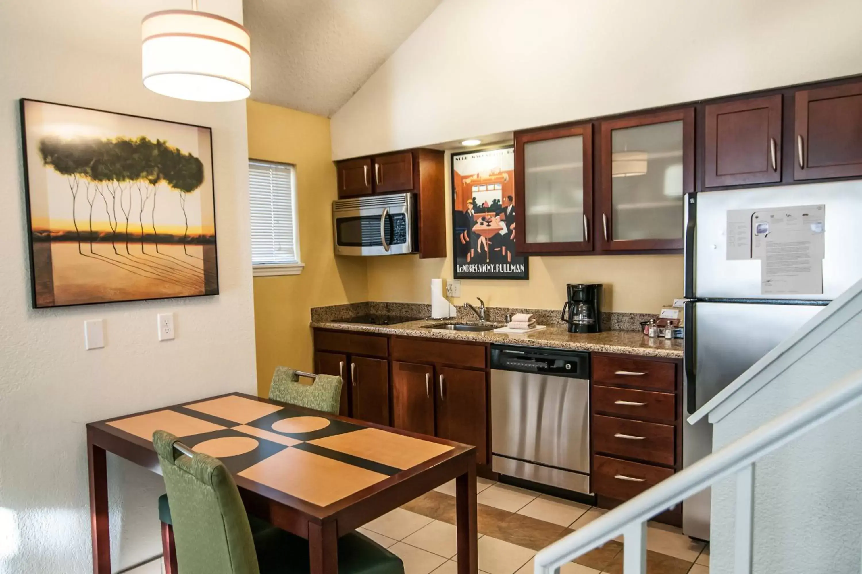 Kitchen or kitchenette, Kitchen/Kitchenette in Residence Inn by Marriott Oxnard River Ridge