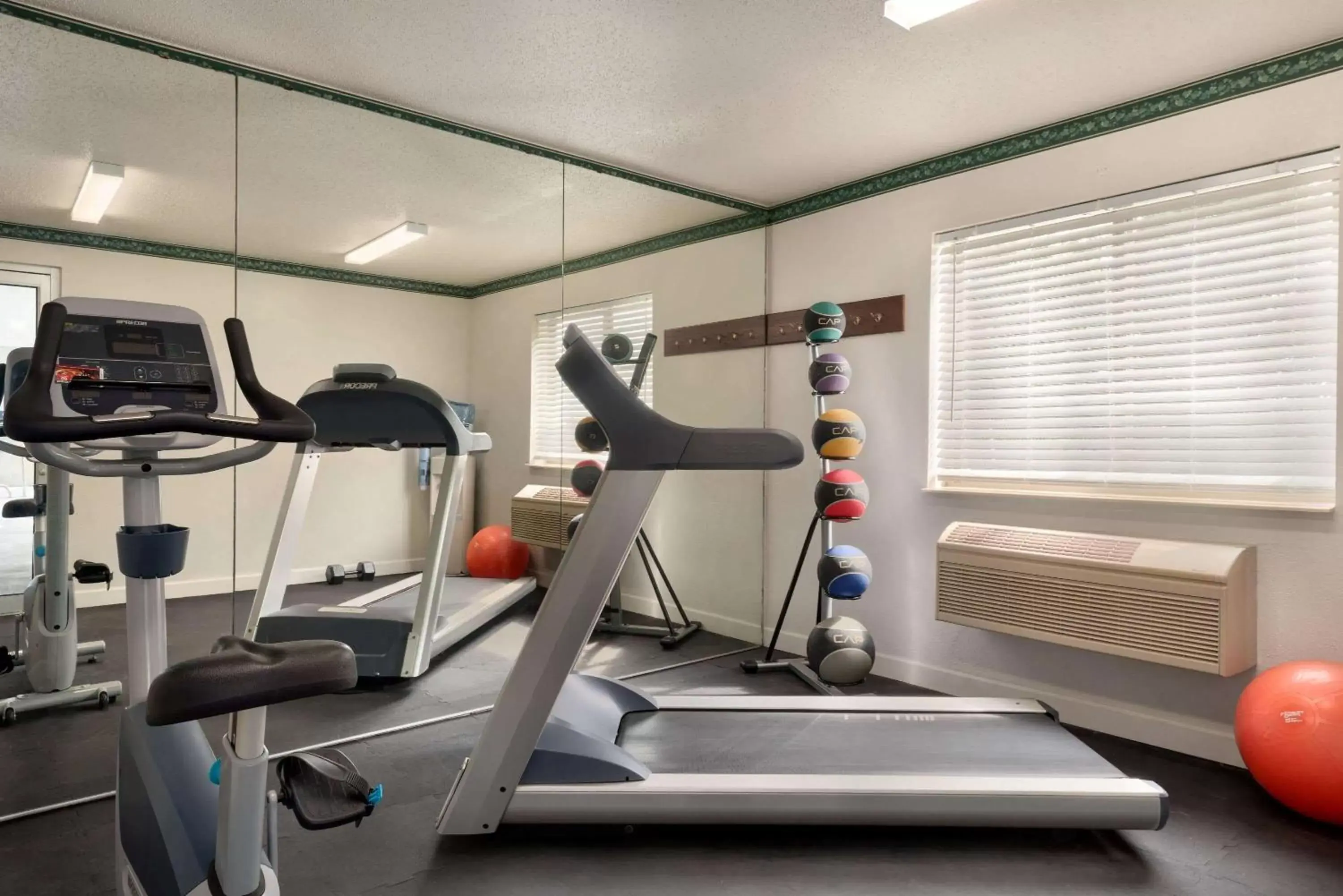 Fitness centre/facilities, Fitness Center/Facilities in Baymont by Wyndham Swanton