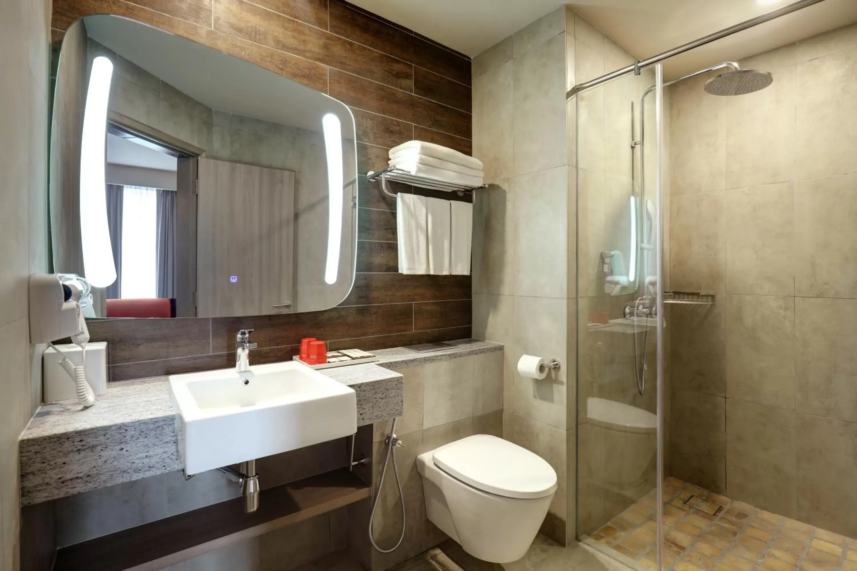 Shower, Bathroom in Ibis Melaka