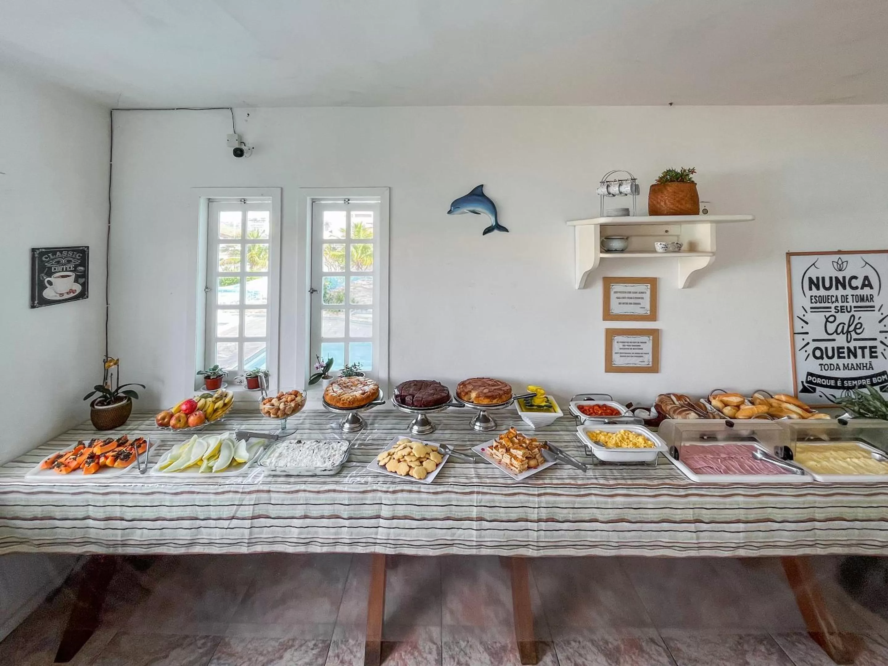 Buffet breakfast in Pousada Paraíso do Atlântico
