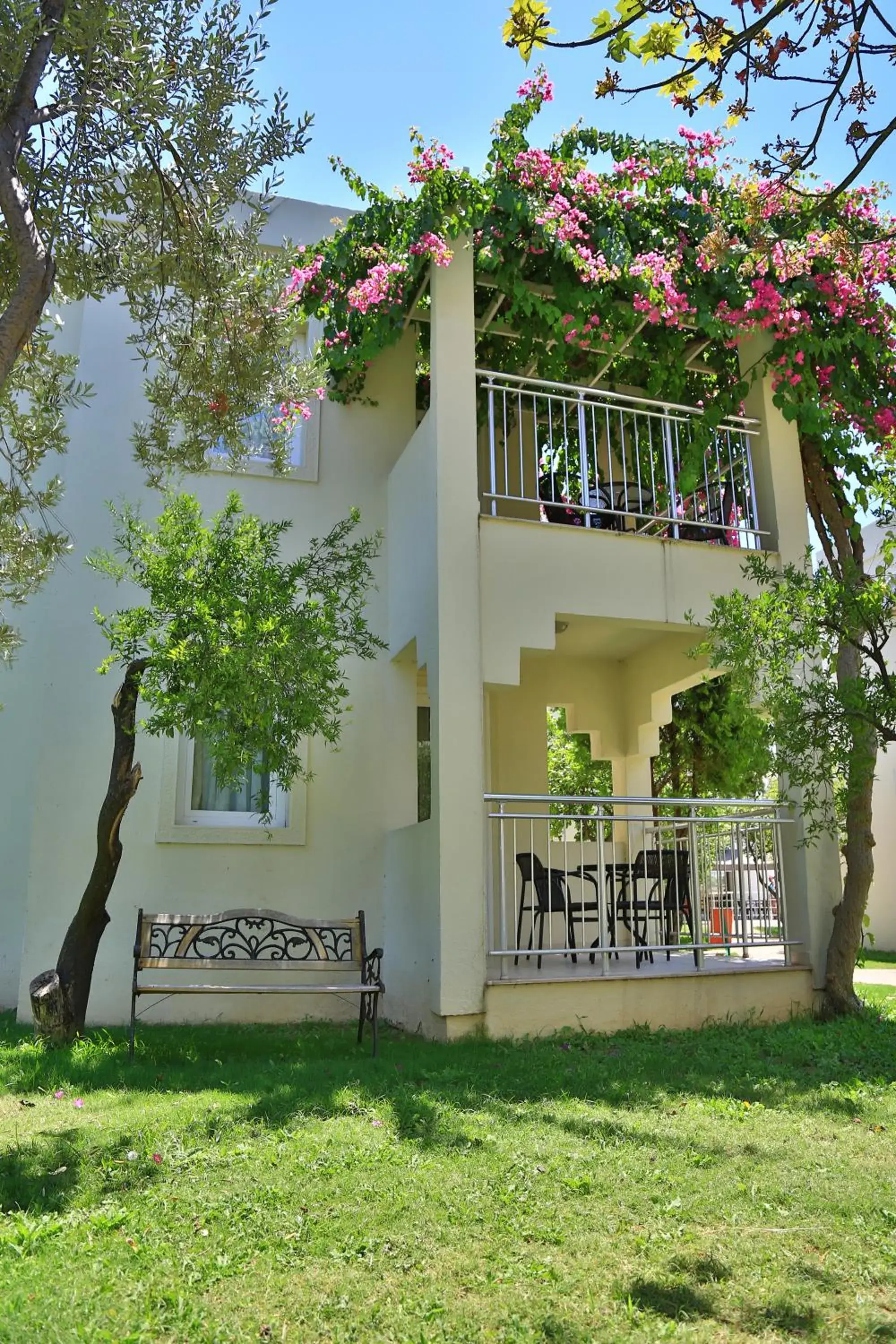 Garden, Property Building in Mandarin Resort & Spa