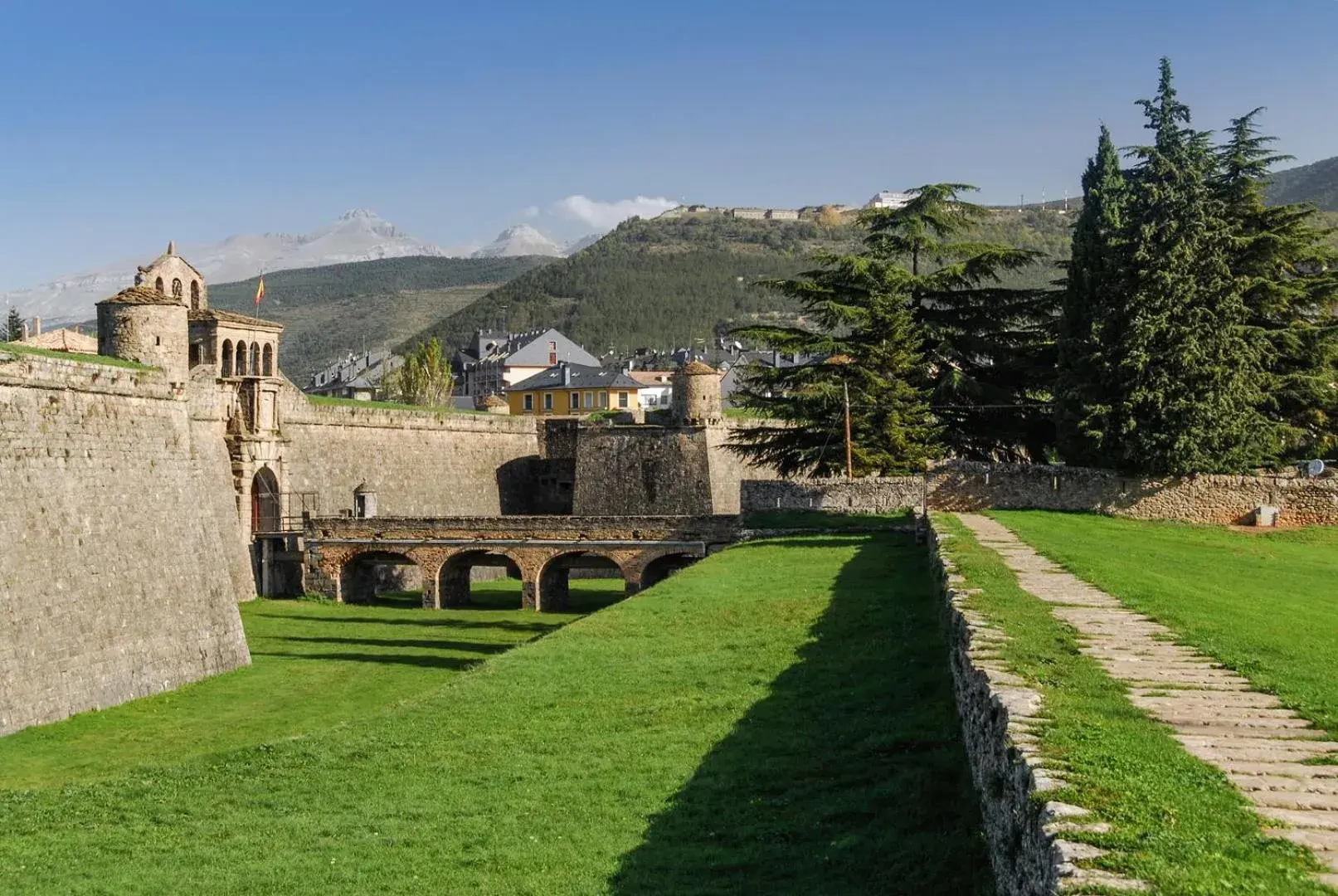 Nearby landmark in Hotel El Acebo