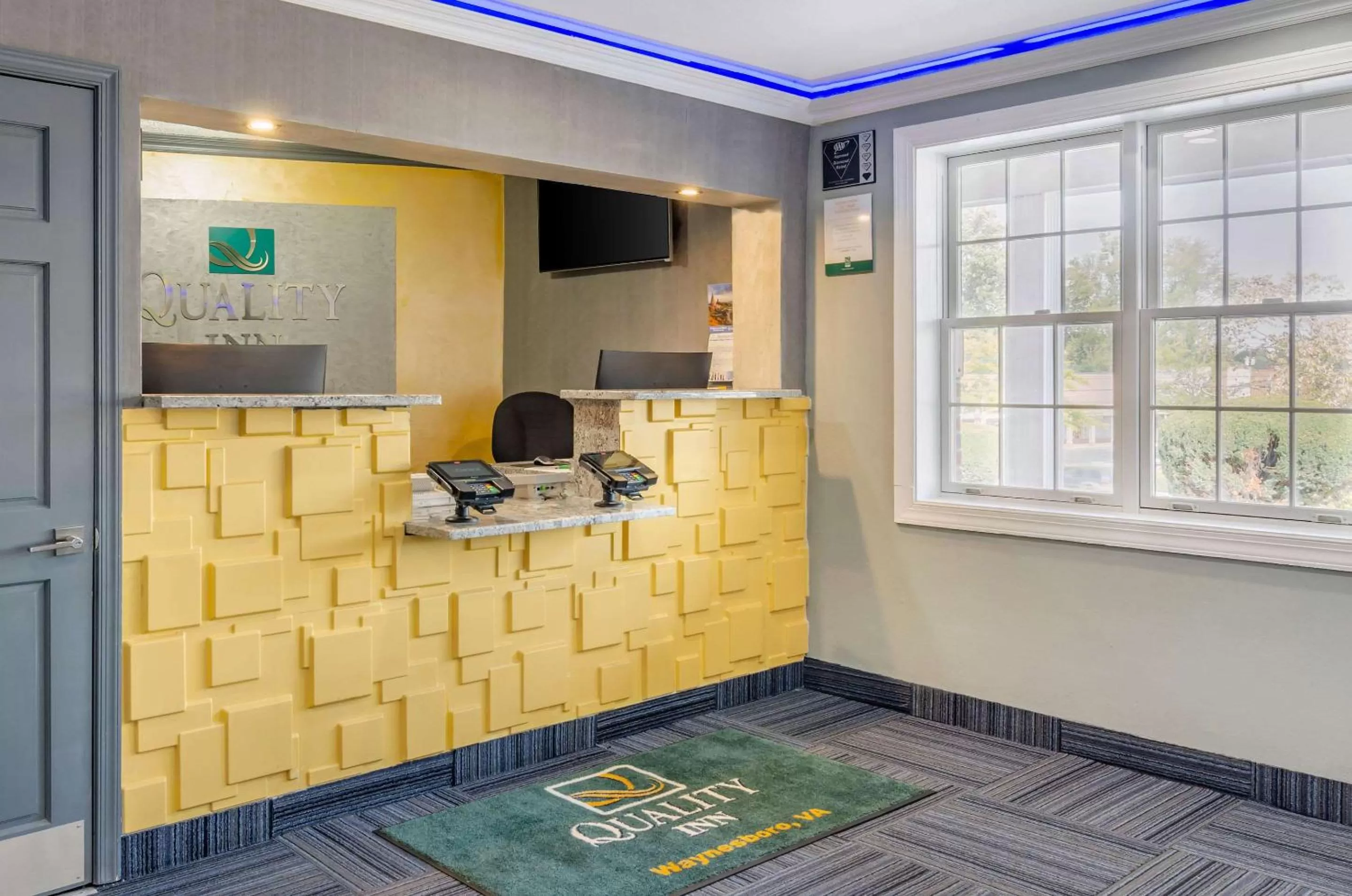 Lobby or reception in Quality Inn Waynesboro - Skyline Drive