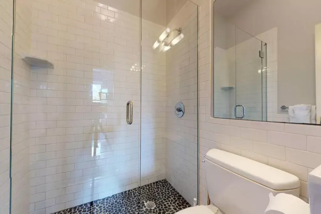 Bathroom in Charming Studio in Boston Brownstone, #44