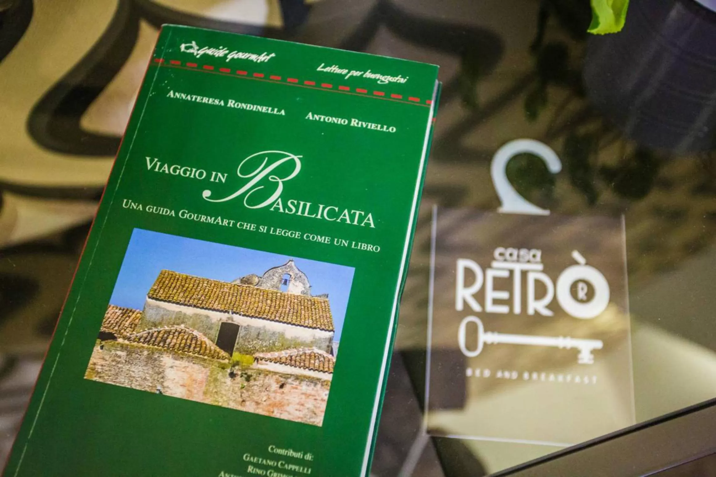 Property logo or sign in Casa Retro'