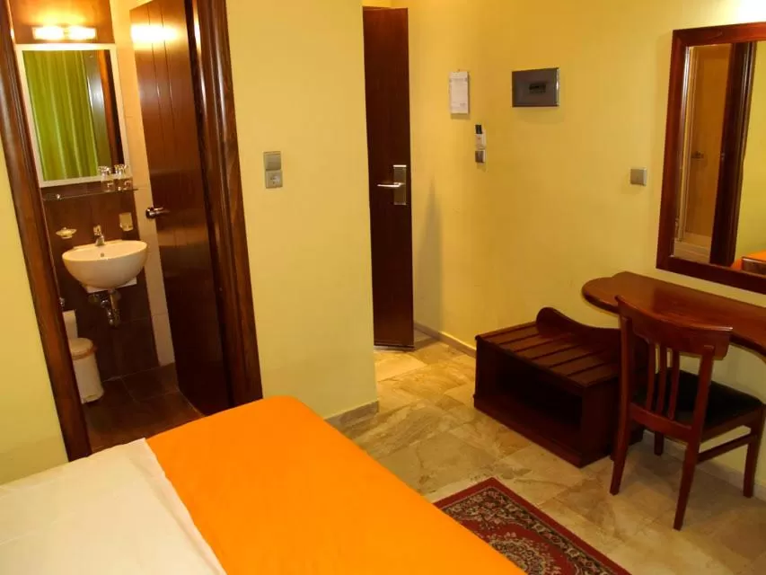 Decorative detail, Bed in Hotel Filoxenia