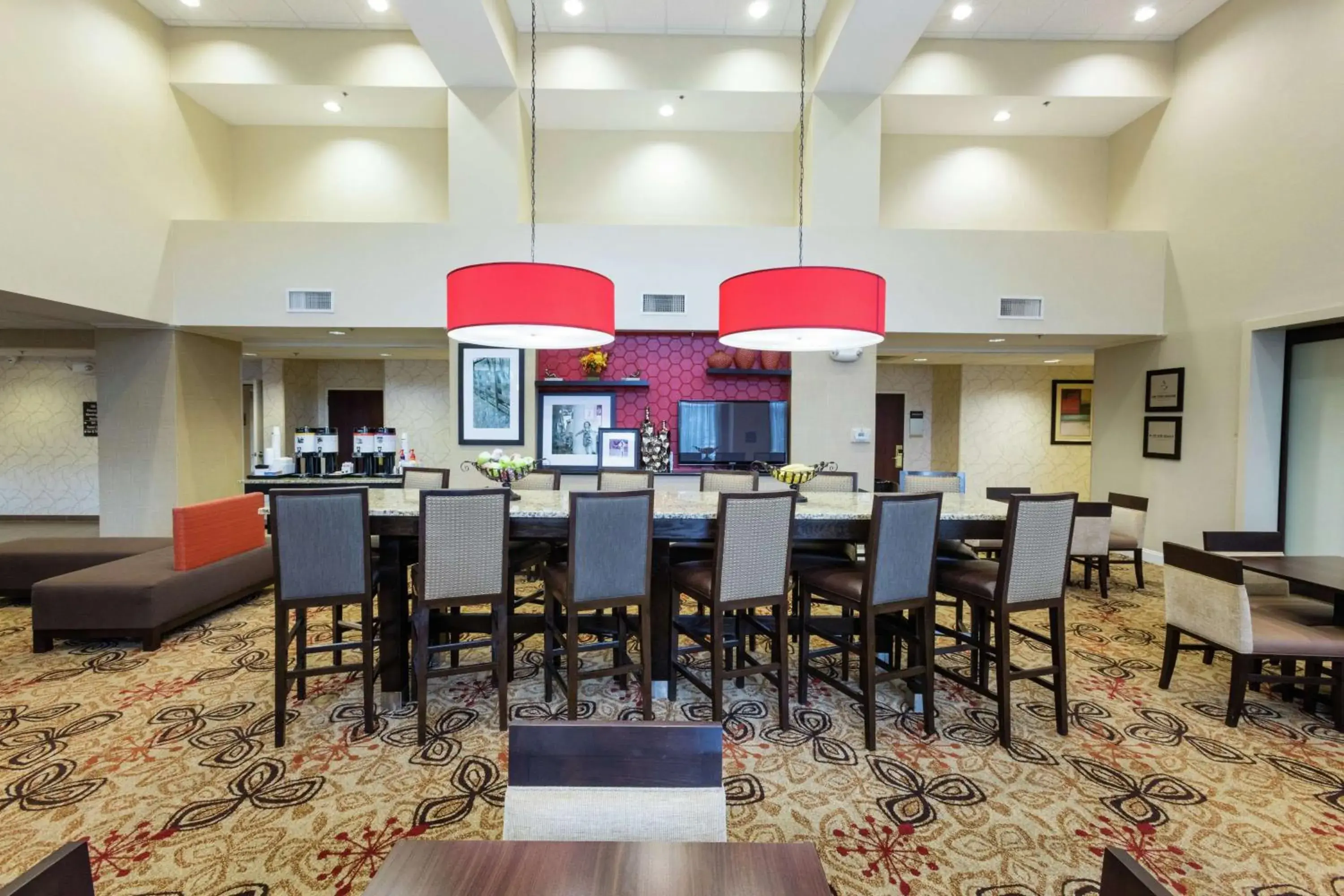 Lobby or reception, Restaurant/Places to Eat in Hampton Inn & Suites Jacksonville-Airport