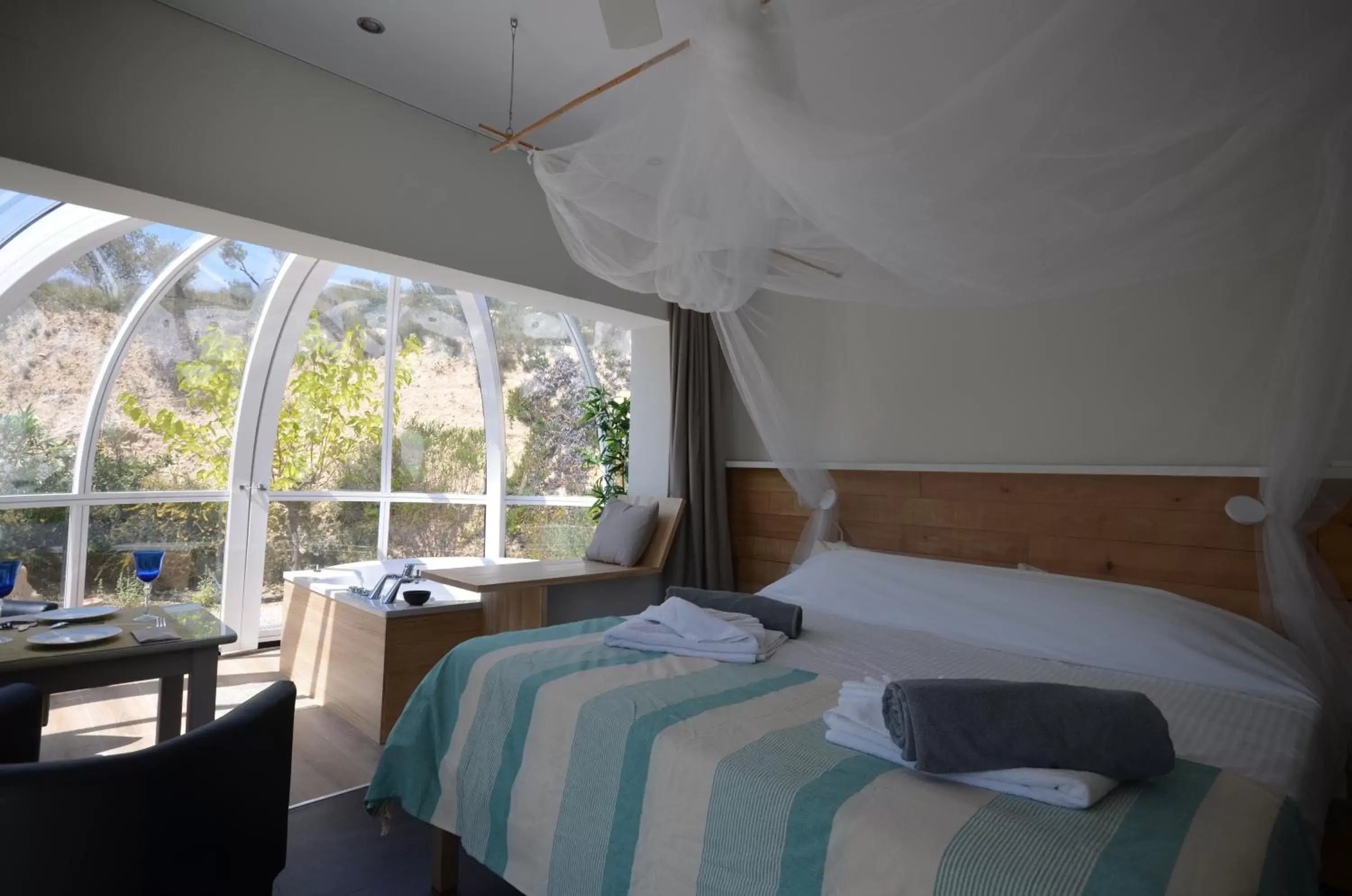 Bedroom, Bed in El Pao Spa Bedroom, Bed in El Pao Spa