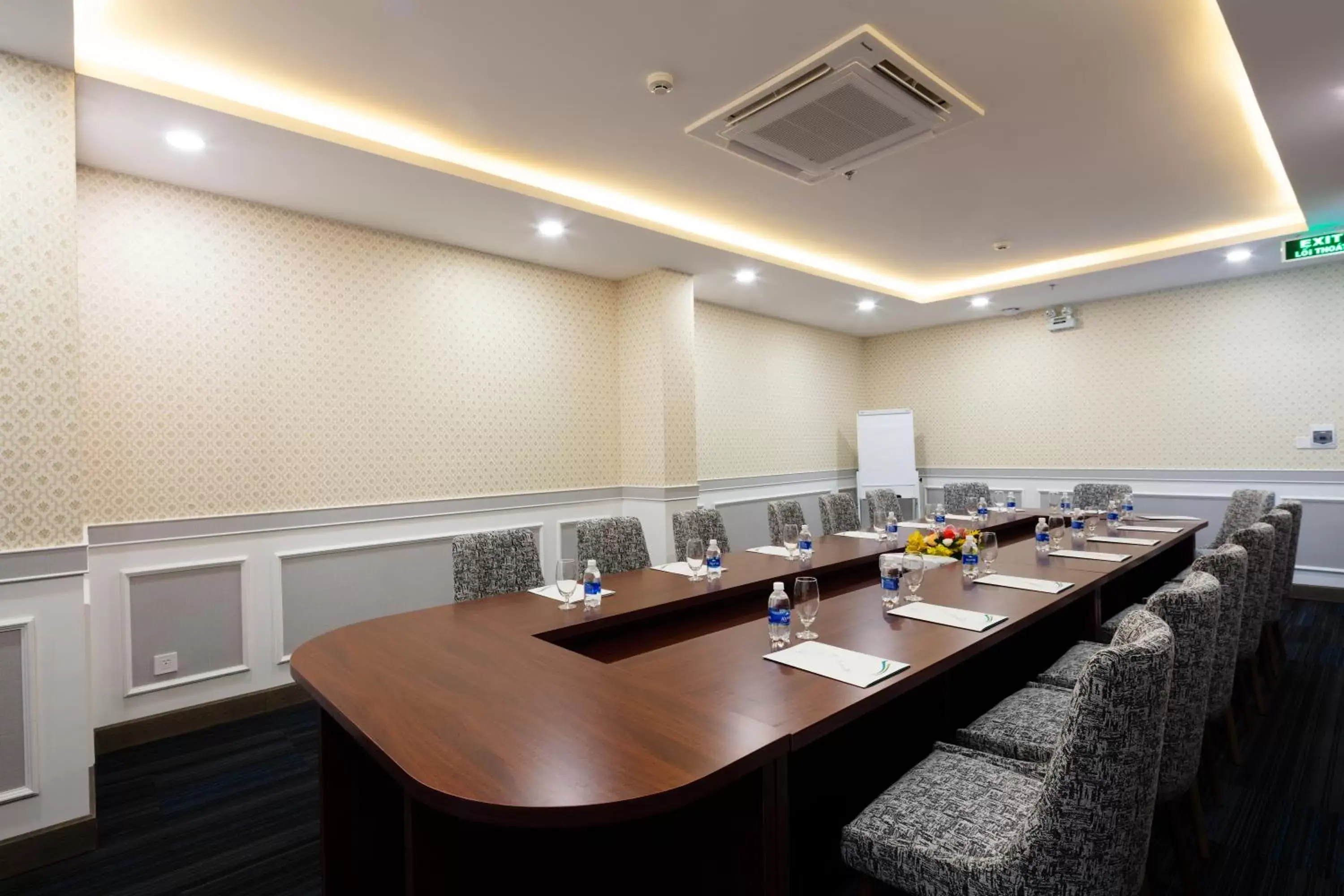 Meeting/conference room in Florida Nha Trang Hotel
