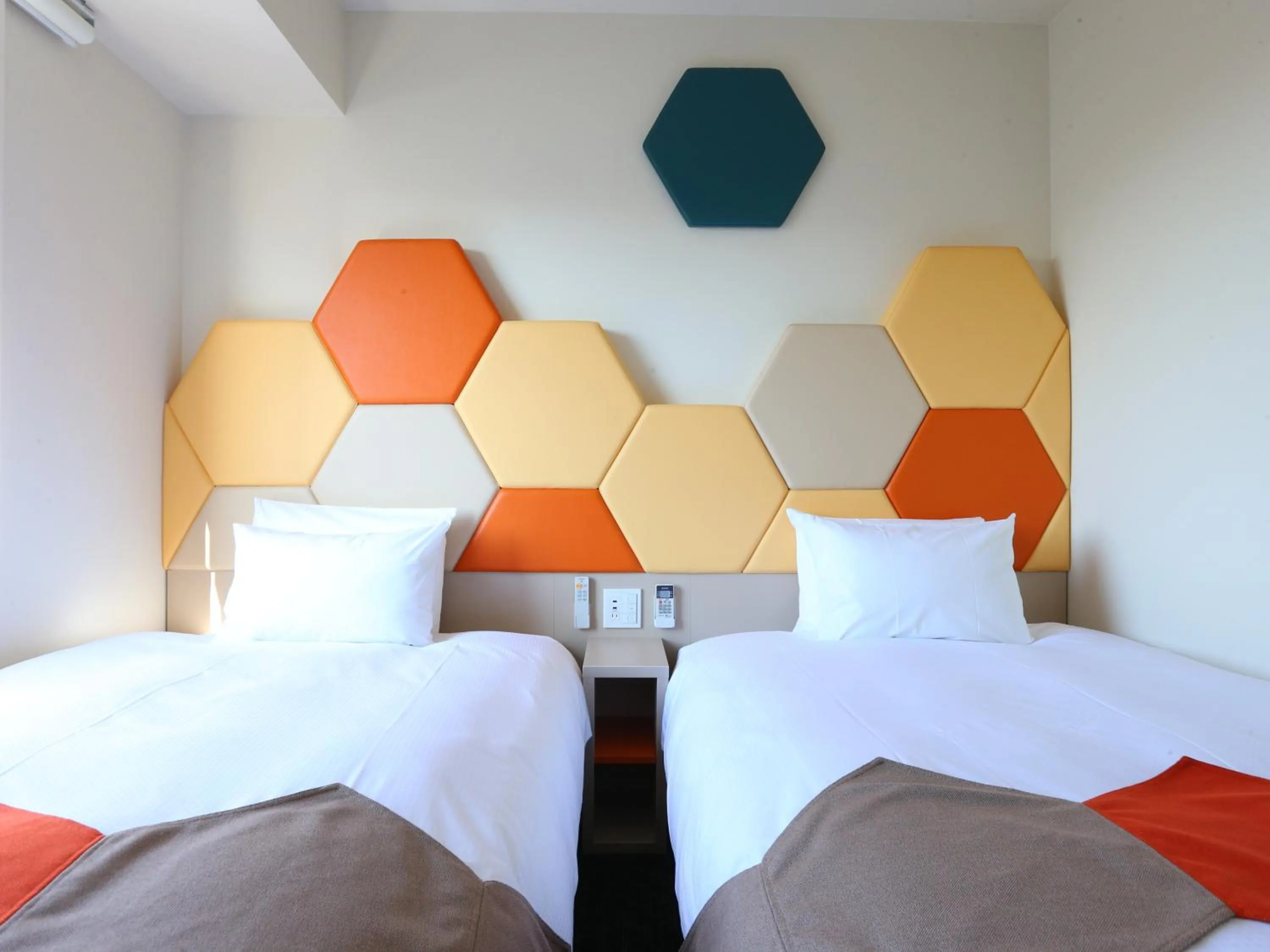 Bed in KOKO HOTEL Higashiosaka - formerly Hotel Wing International Select Higashi Osaka