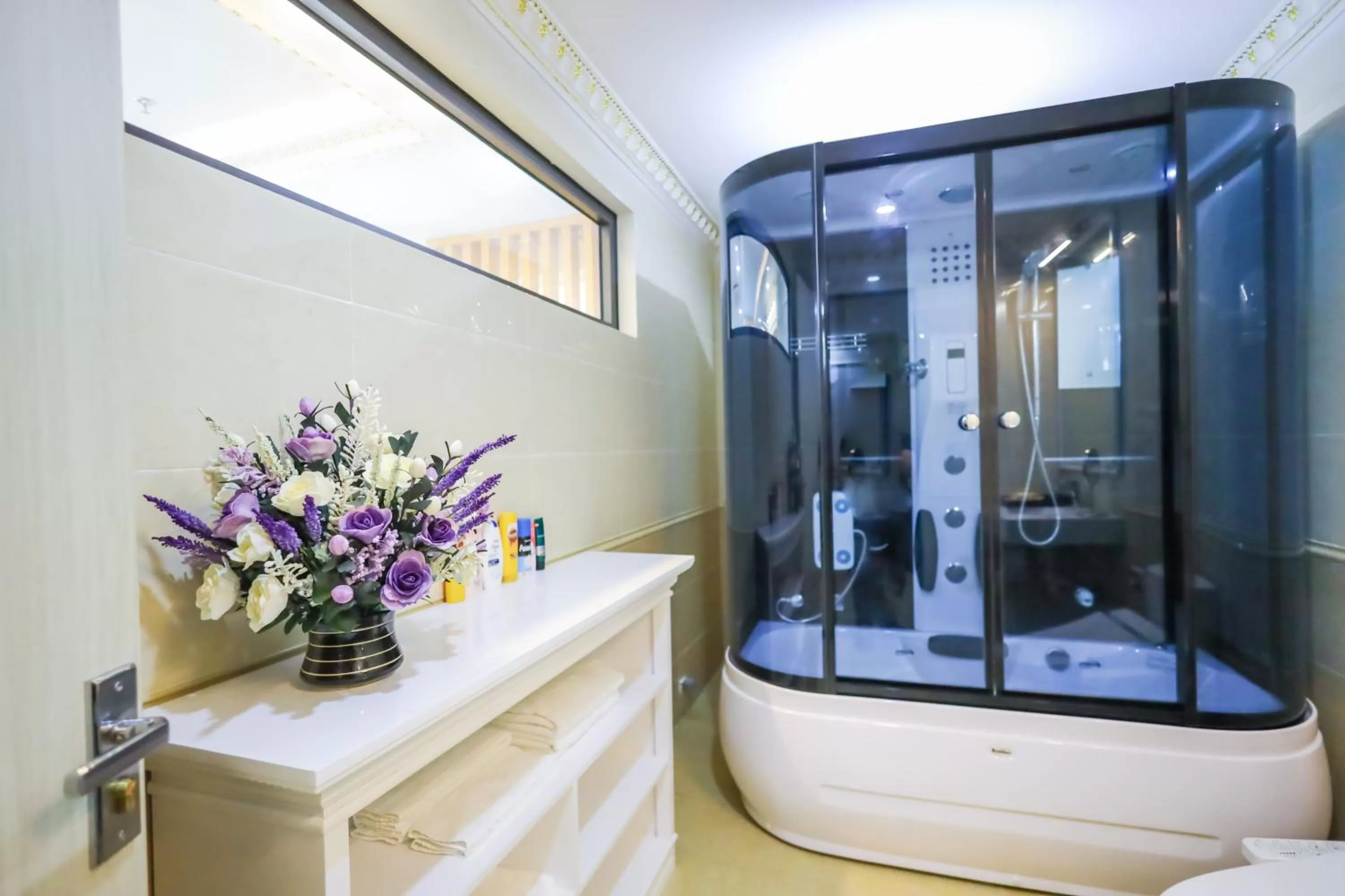 Khách Sạn Phượng Hoàng 3