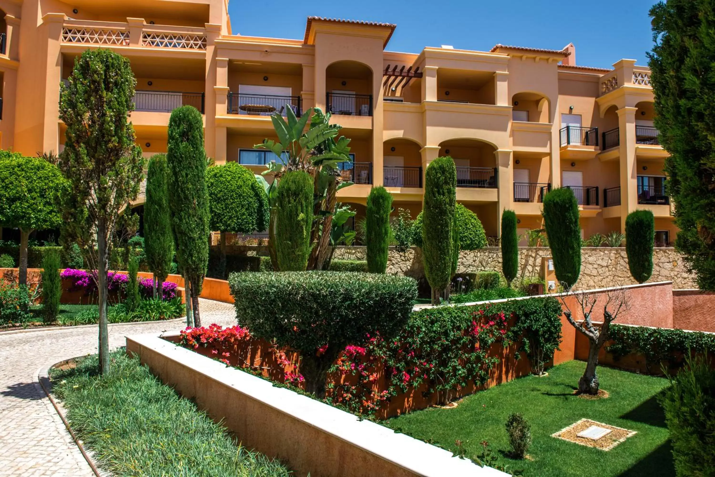 Area and facilities, Property Building in Baia da Luz Resort