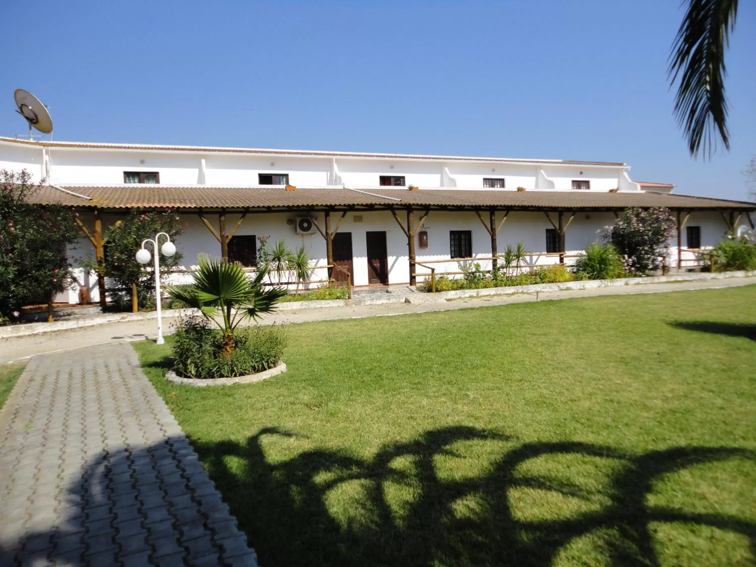 Property Building in Hotel Rural A Coutada