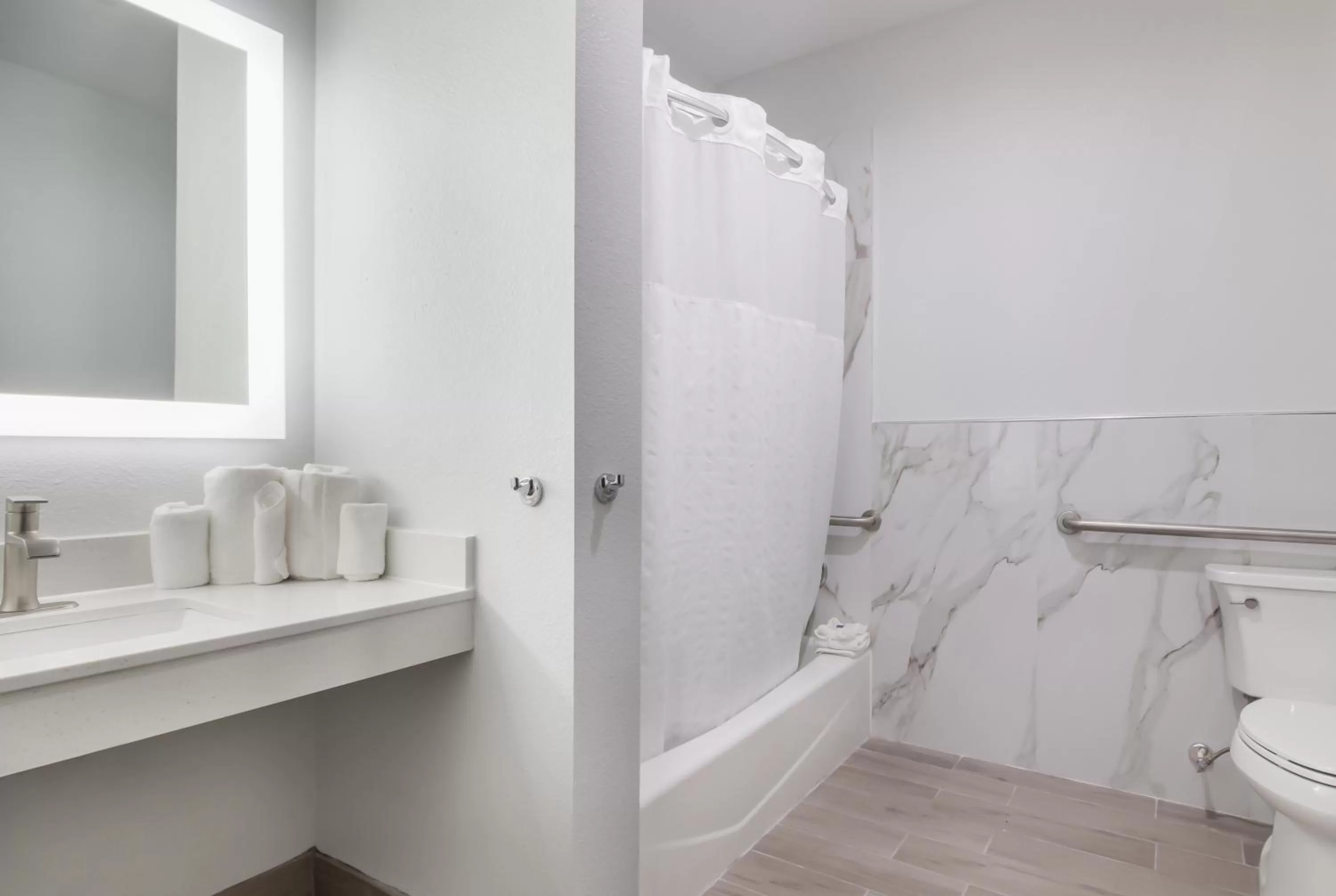 Bathroom in Studio 6 Katy, Tx