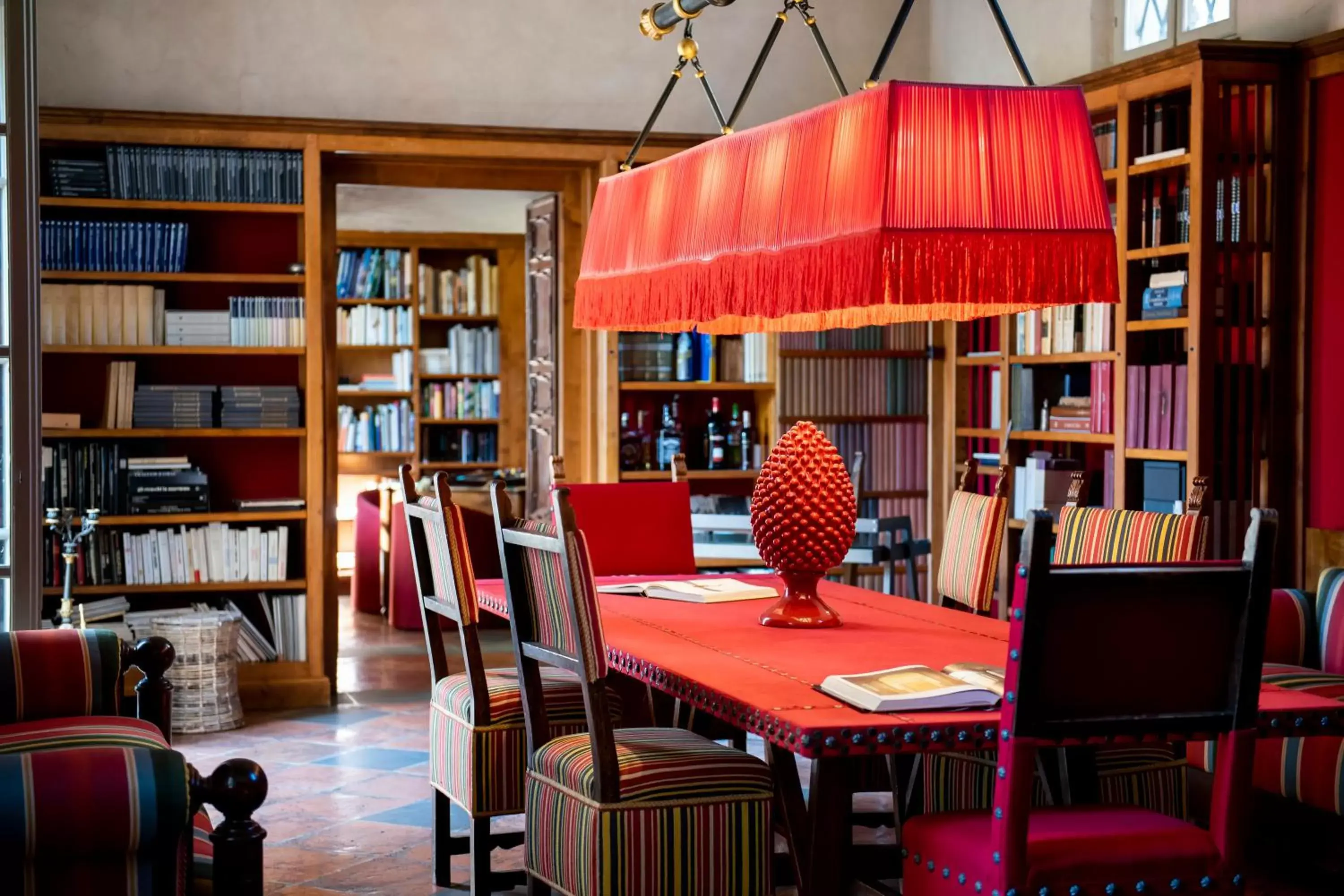 Library in Hotel Certosa Di Maggiano