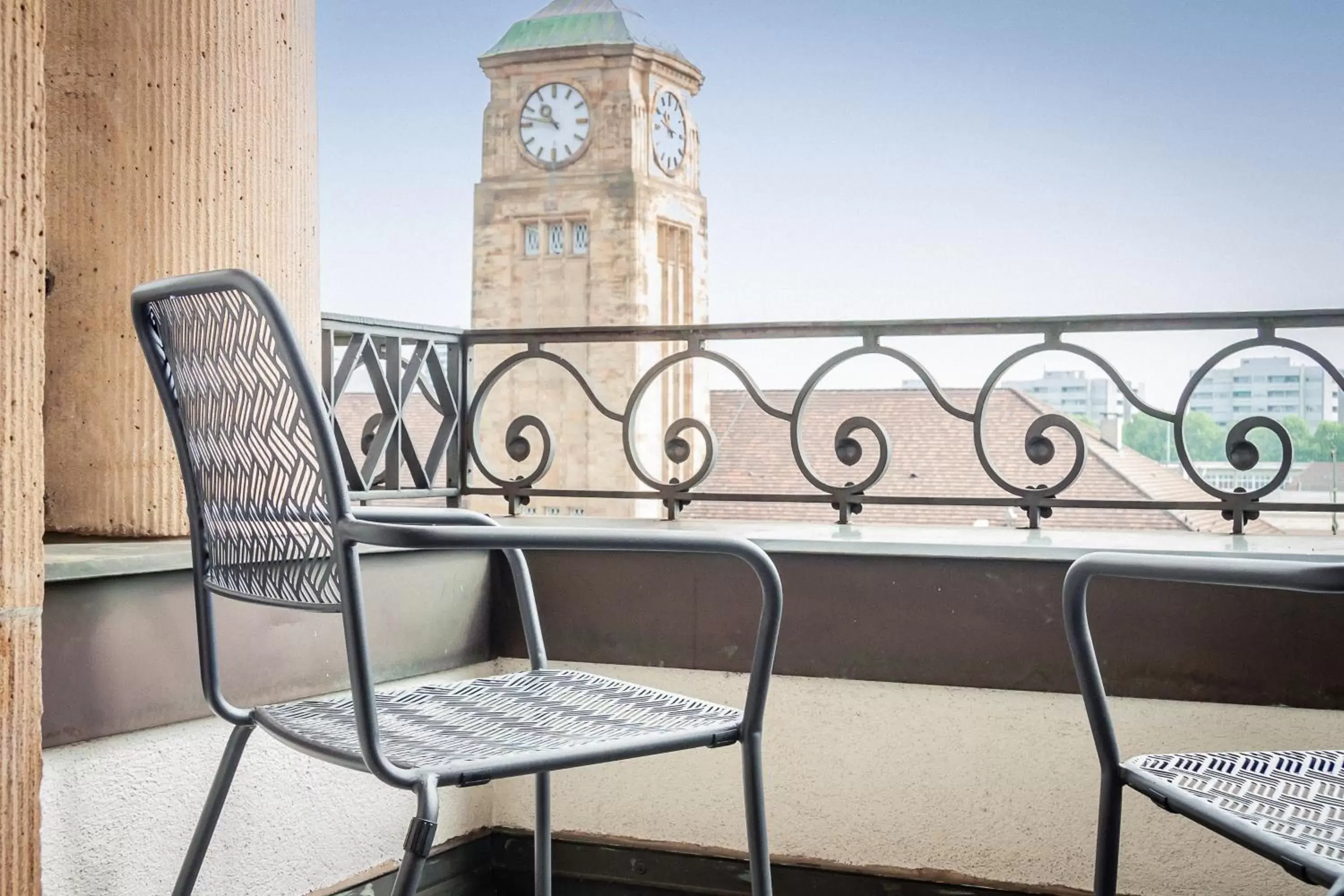 Balcony/Terrace in Royal Hotel - Urban Living