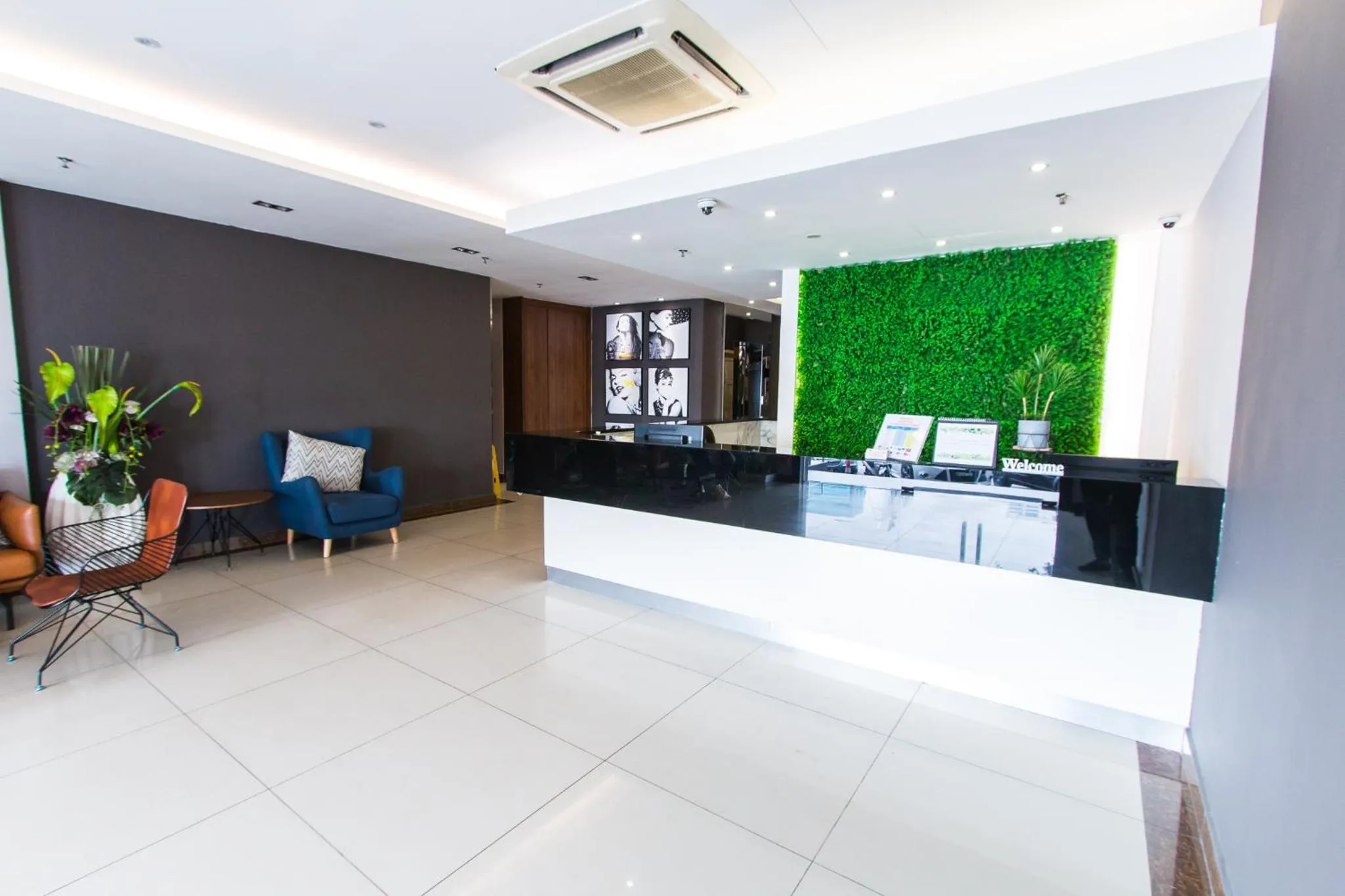 Lobby or reception in Hotel 99 Bandar Puteri Puchong