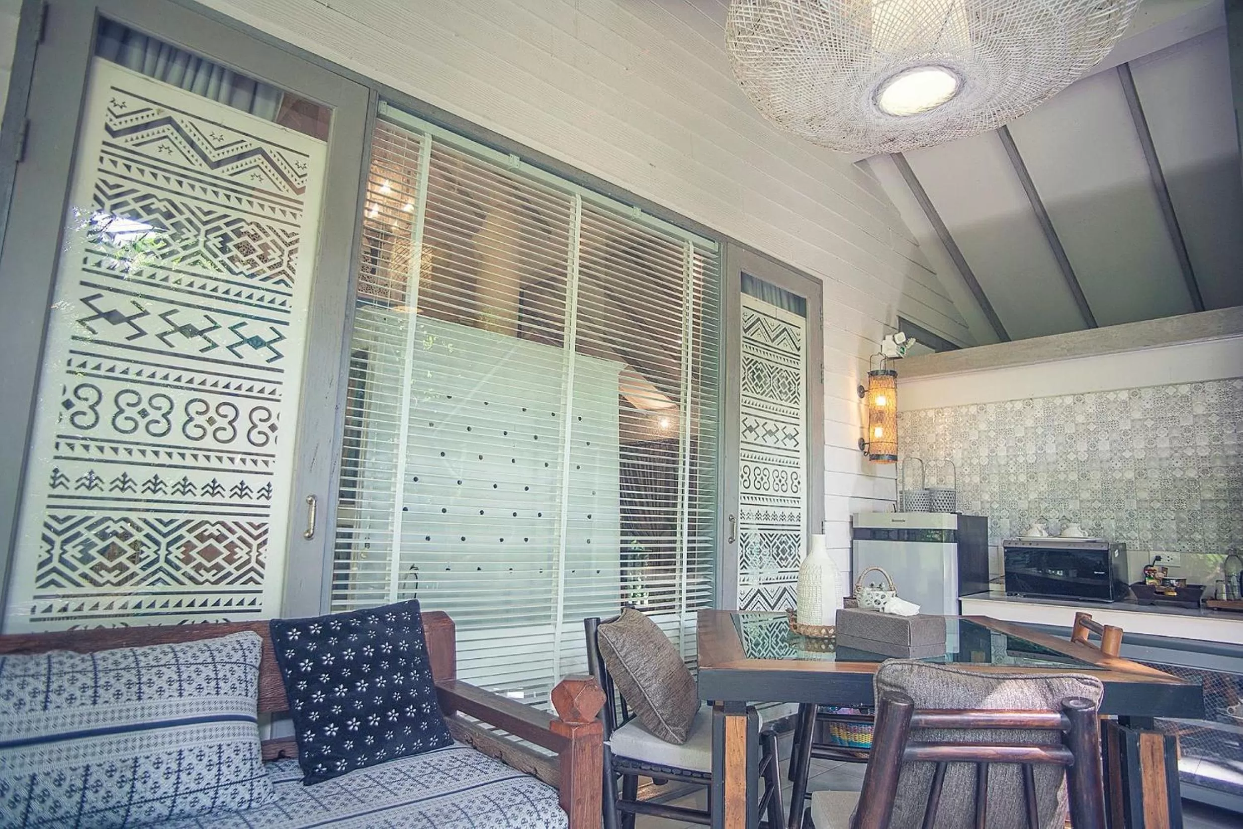 Living room in Baan Suan Residence เฮือนพักบ้านสวน