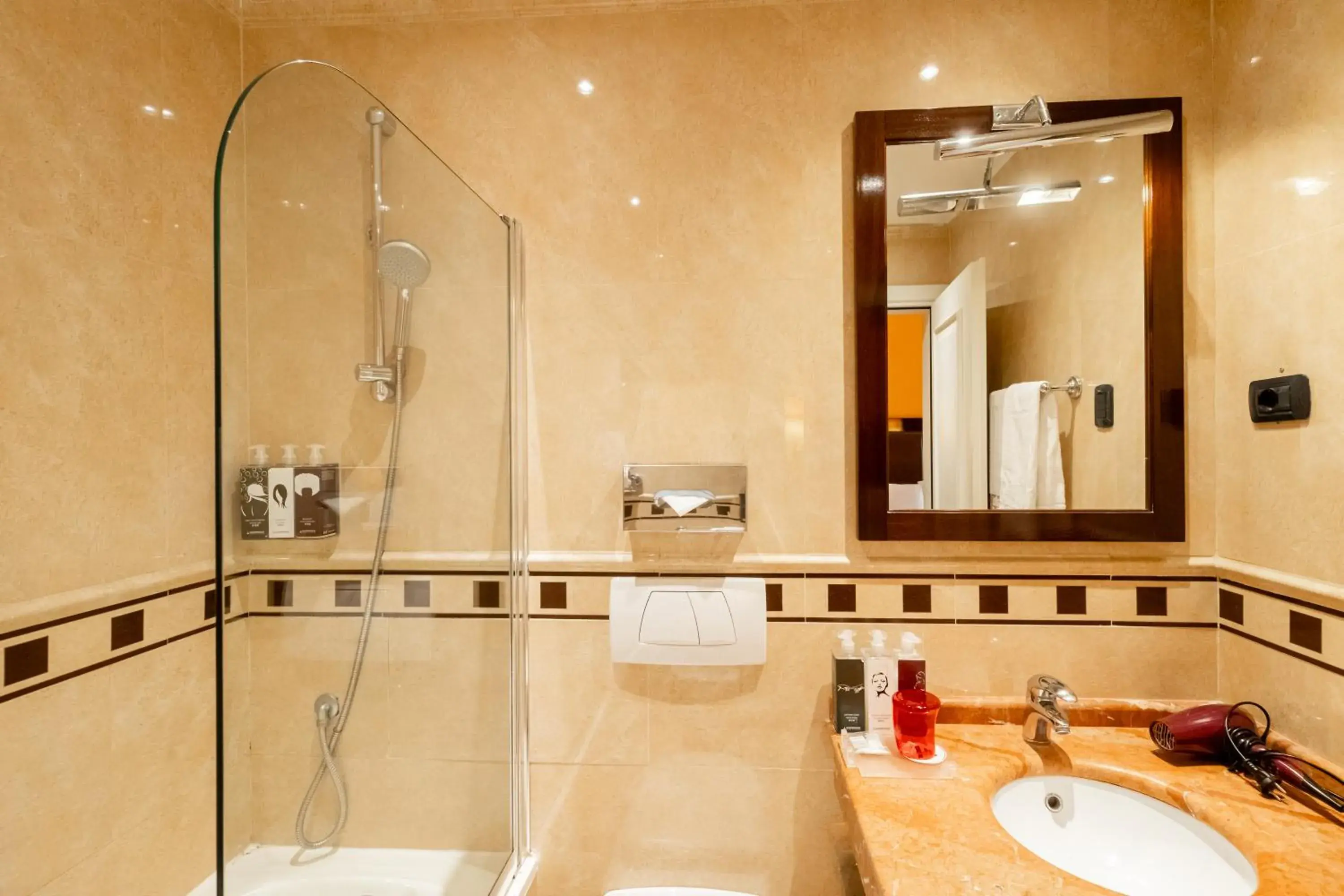 Bathroom in San Gallo Palace Hotel