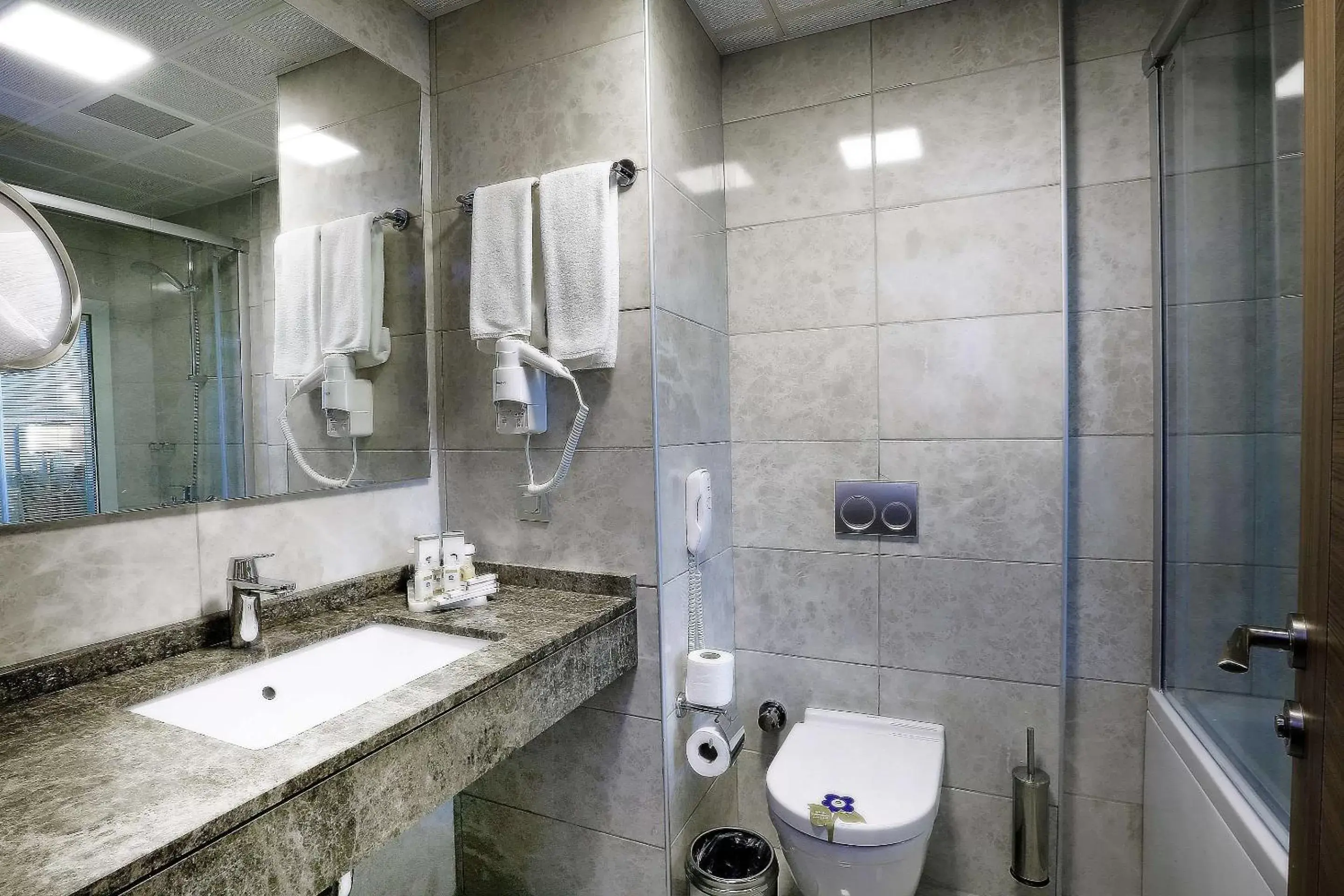 Bathroom in Best Western Premier Karsiyaka Convention & Spa Hotel