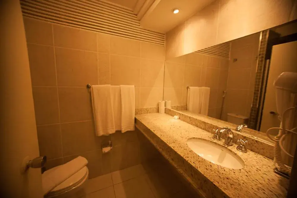 Bathroom in Hotel Plaza Apolo