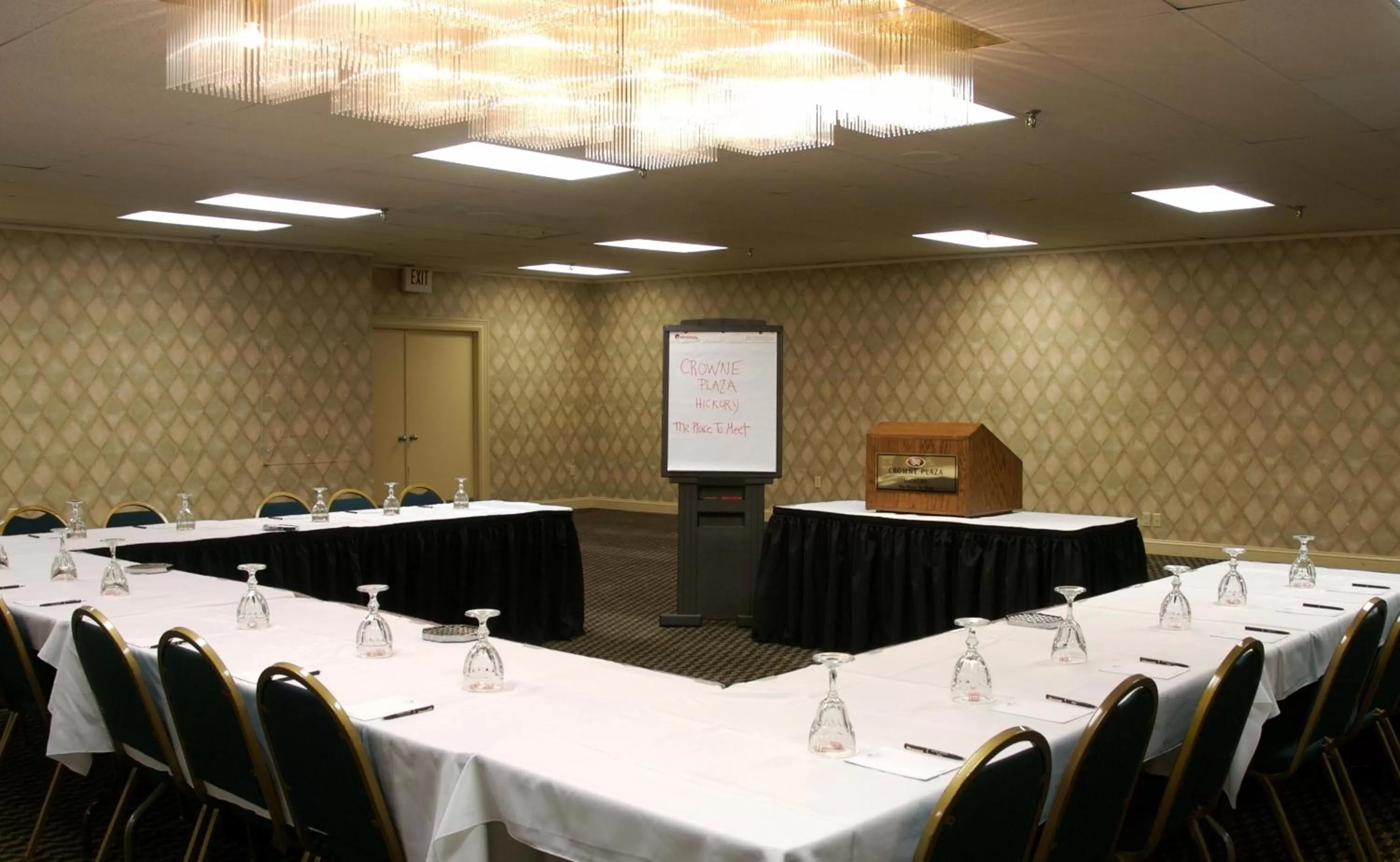 Meeting/conference room in Crowne Plaza Hotel Hickory by IHG