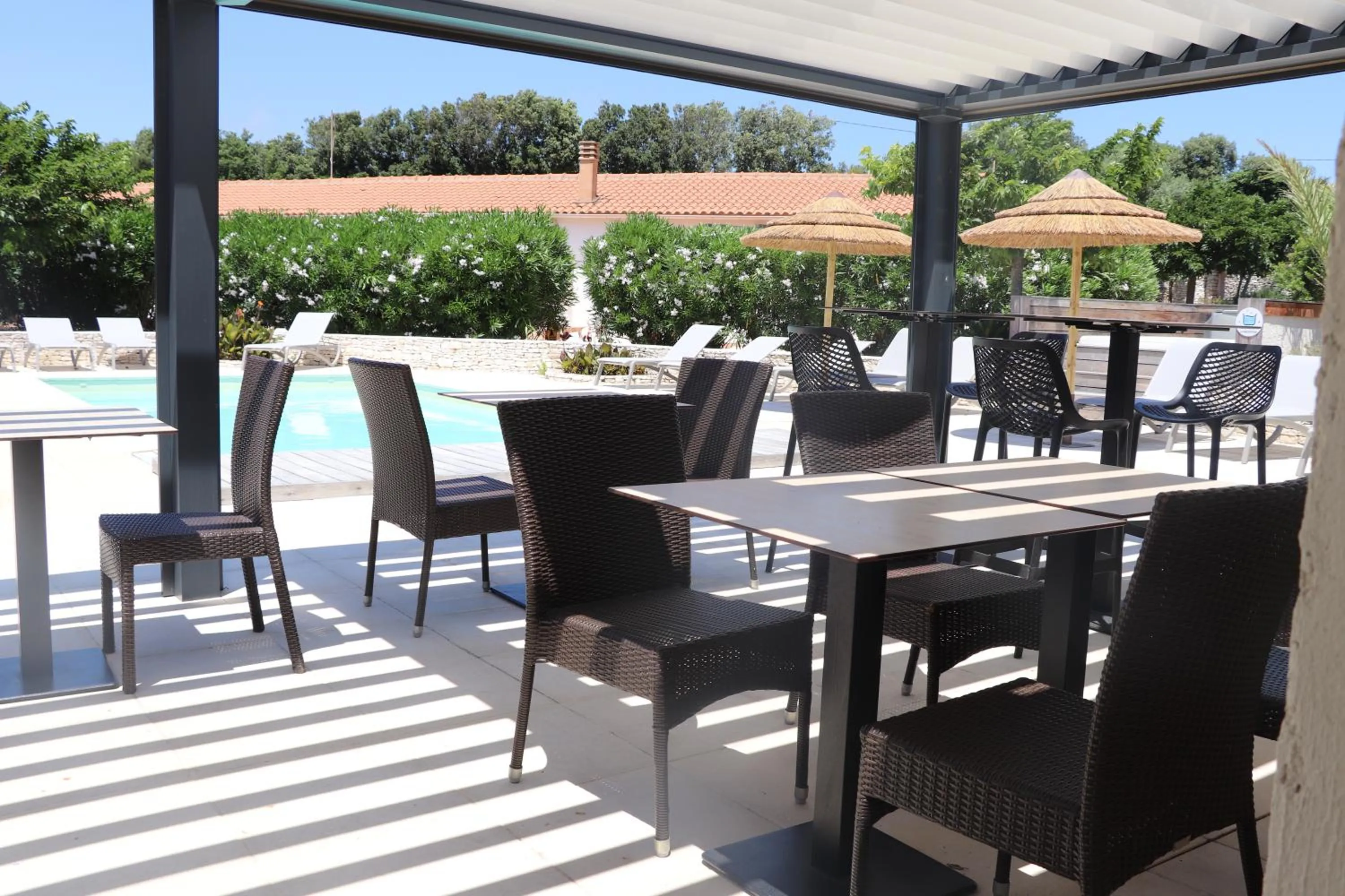 Patio in Hôtel Padolo