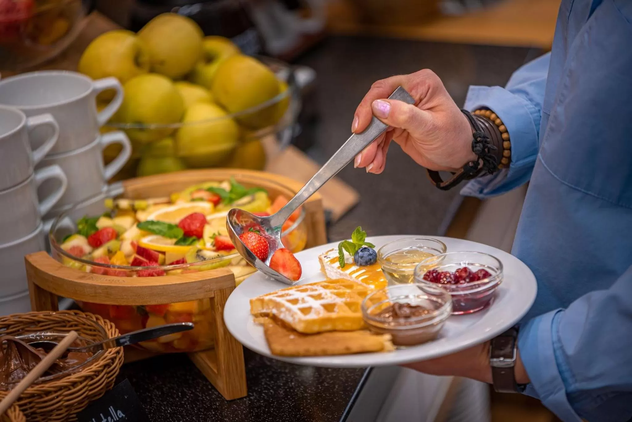 Breakfast in Holiday Inn Express - Yerevan by IHG