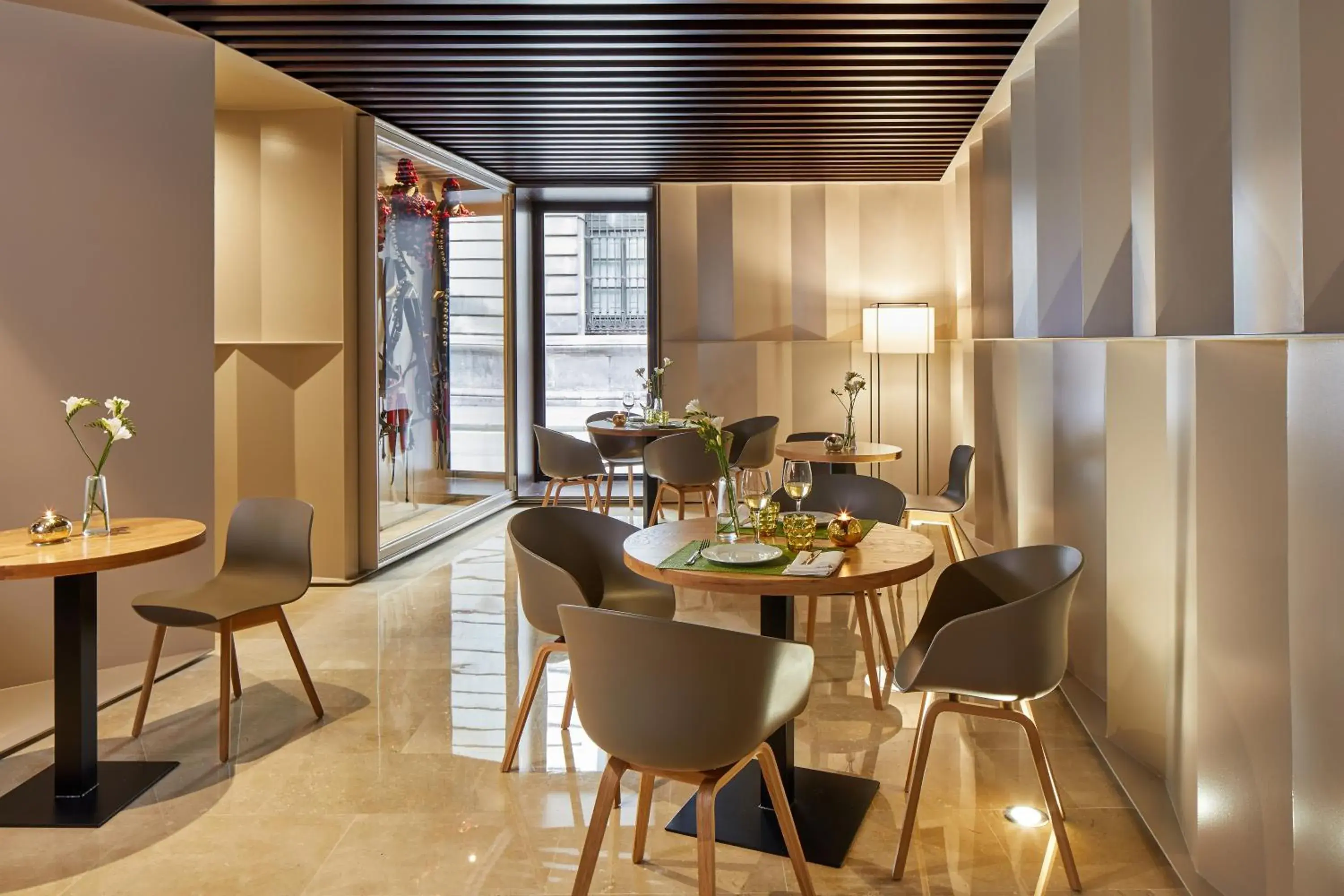 Lounge or bar, Dining Area in Hotel Posada del Lucero