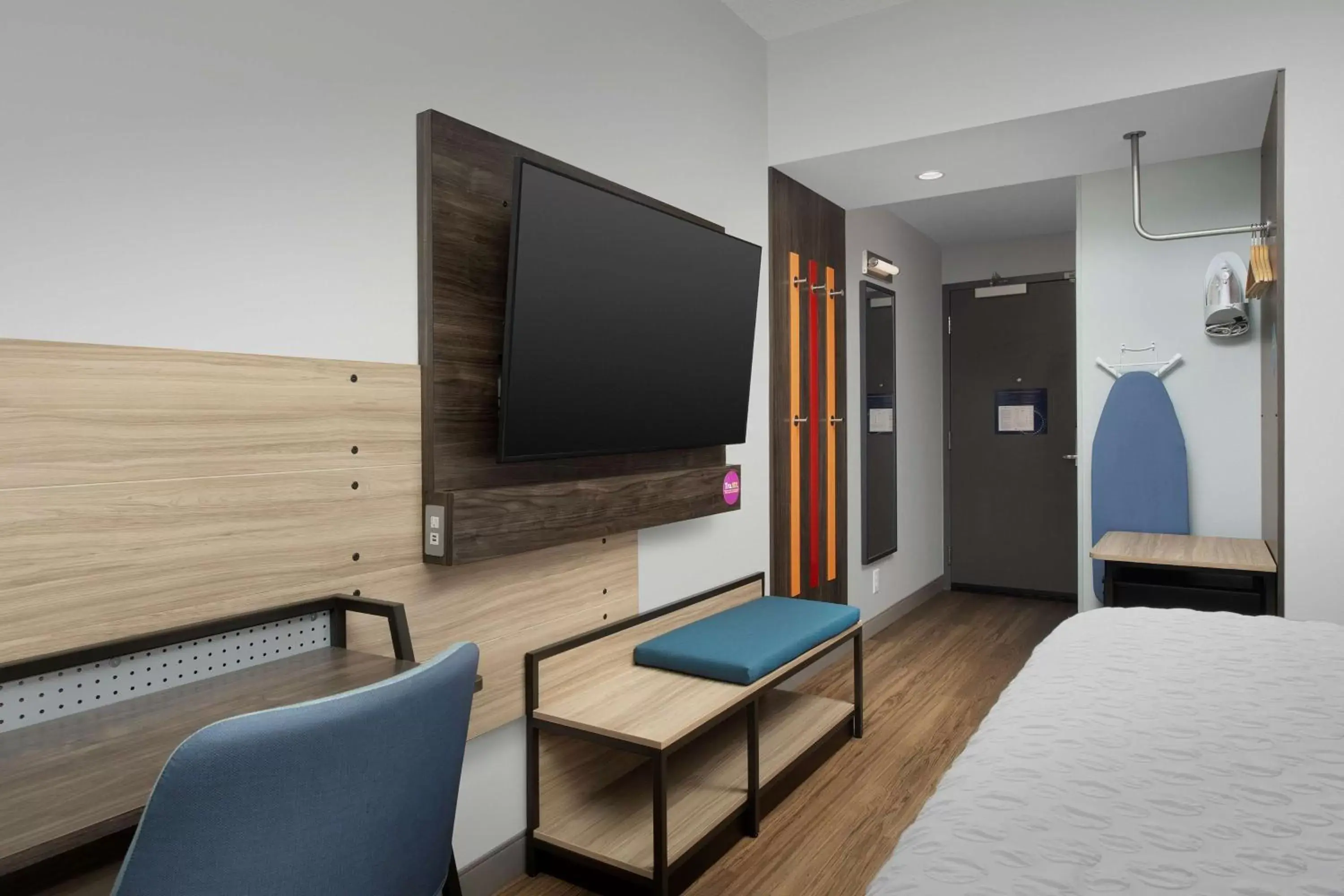 King Room in Tru By Hilton Charlotte Airport Lake Pointe King Room in Tru By Hilton Charlotte Airport Lake Pointe