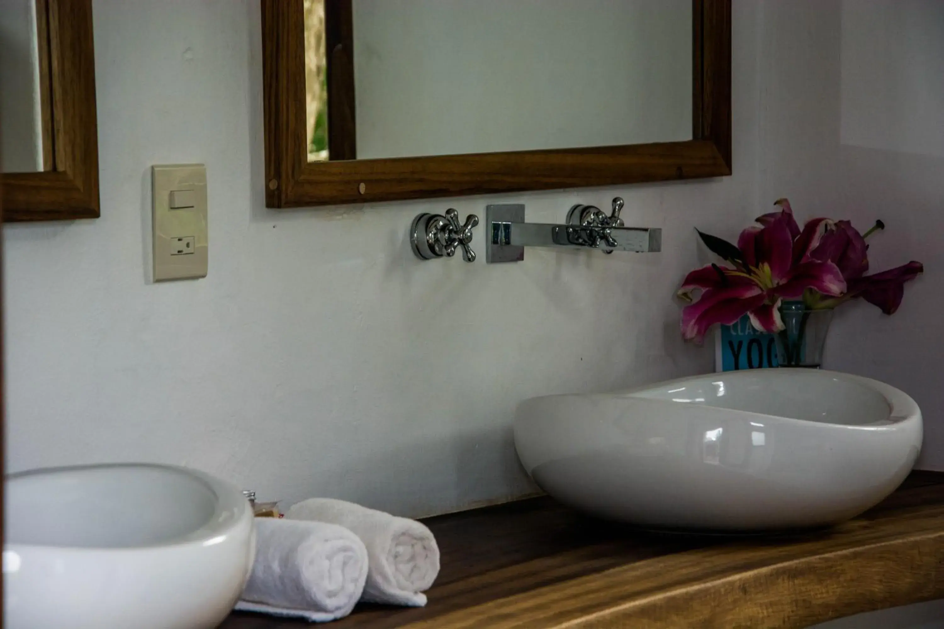 Bathroom in El Alquimista Yoga Spa