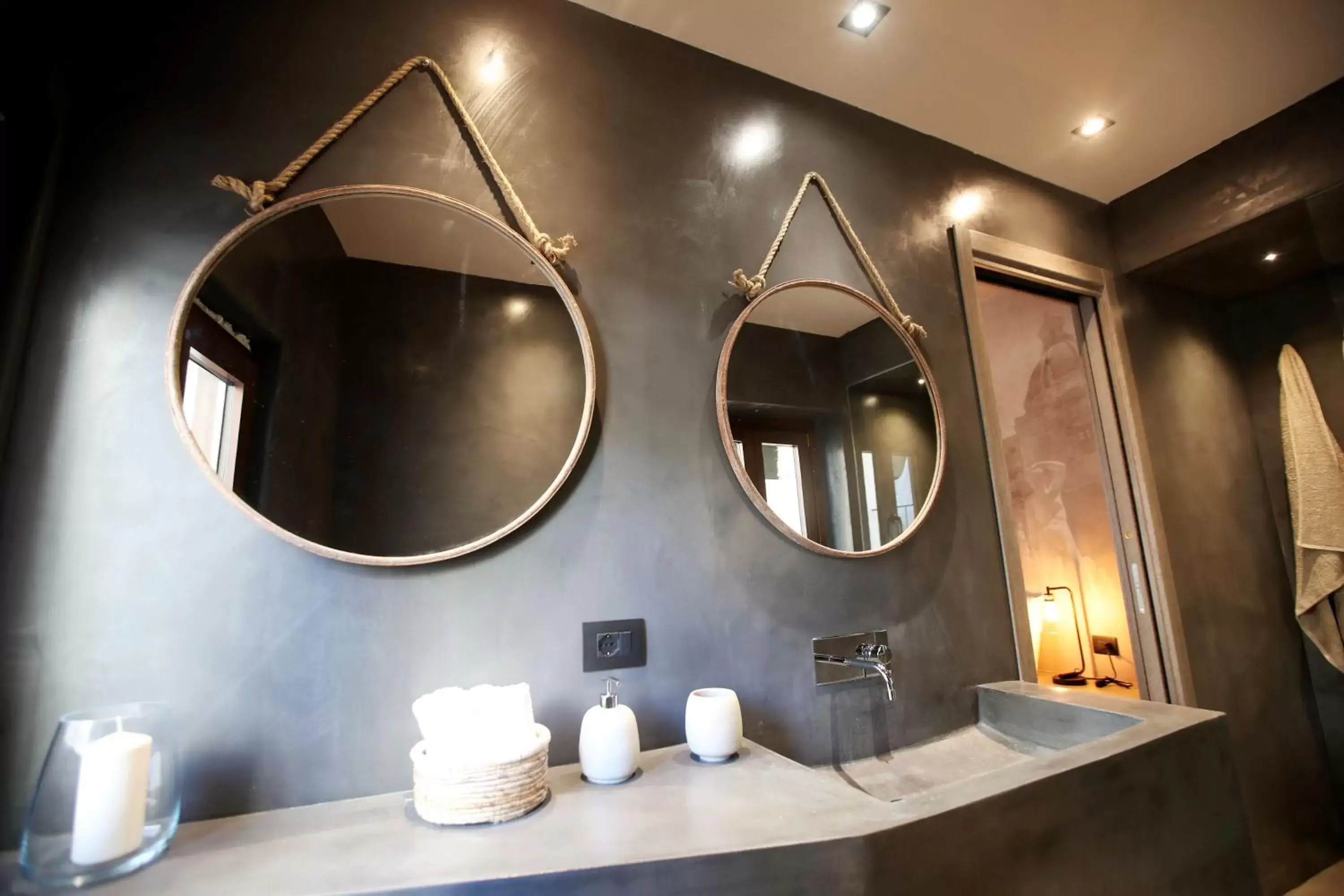 Bathroom in Casa Nostra Boutique Hotel